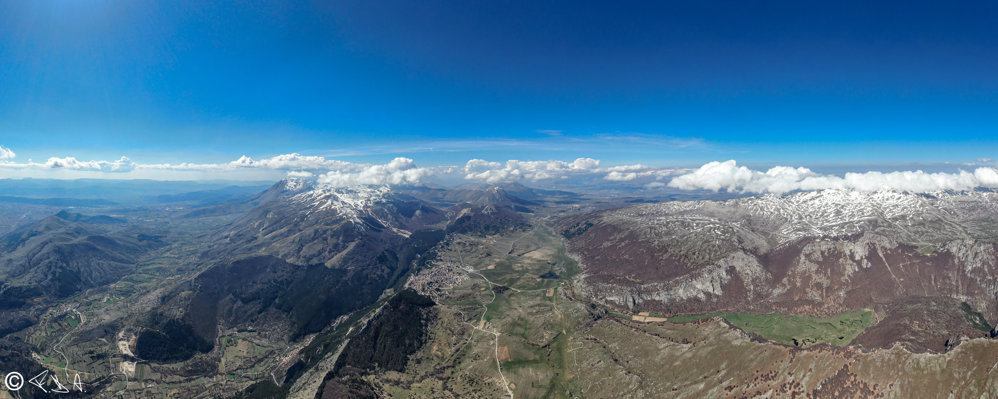 The valley of the Rocche (Abruzzo)