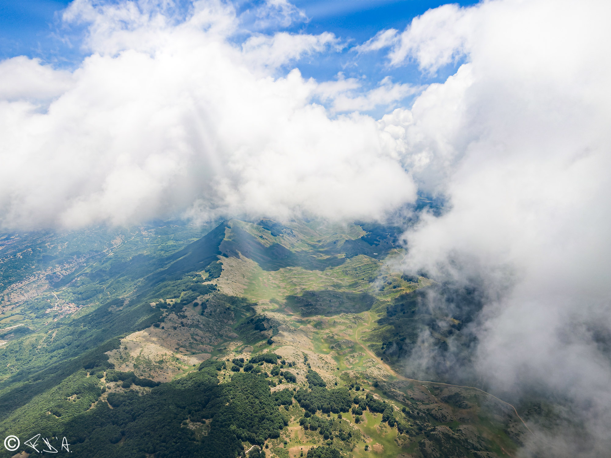 The sky above Marsyas 1 (AQ)