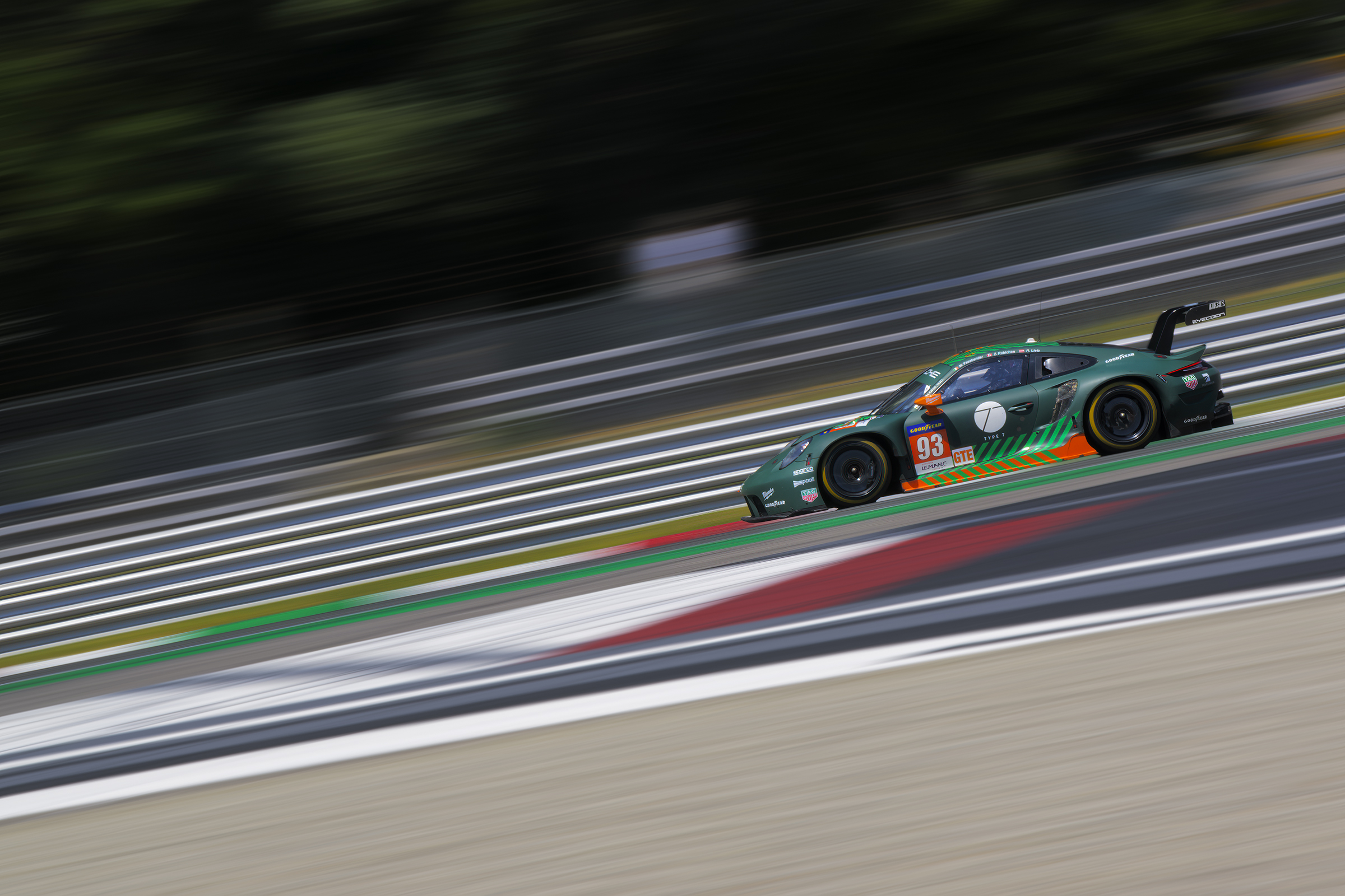 Porsche Green