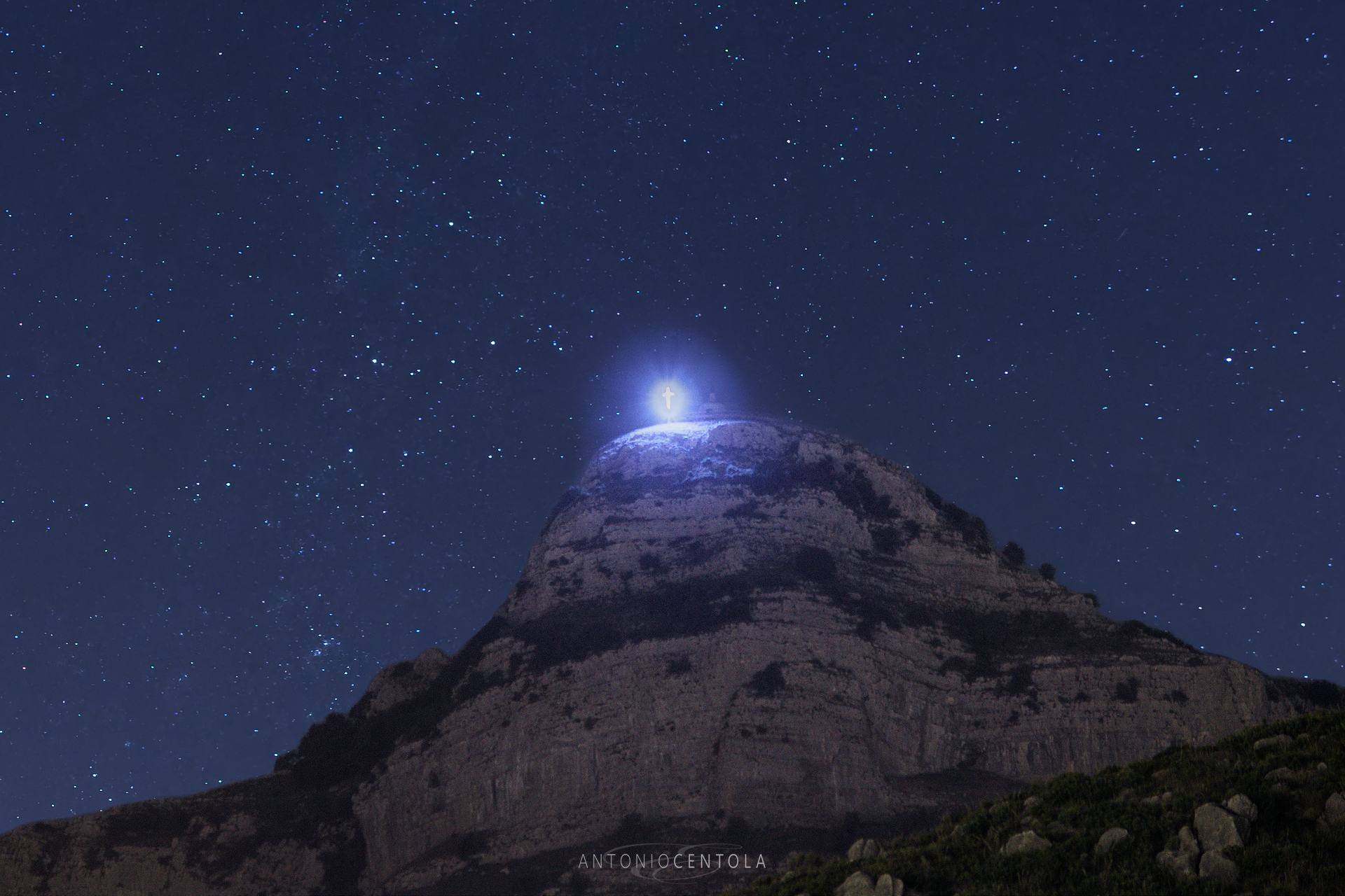 Il Monte Redentore illuminato