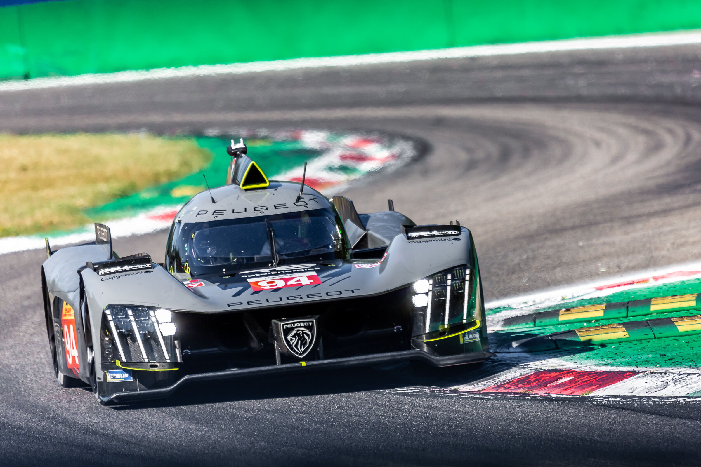 Peugeot 9X8 Hypercar