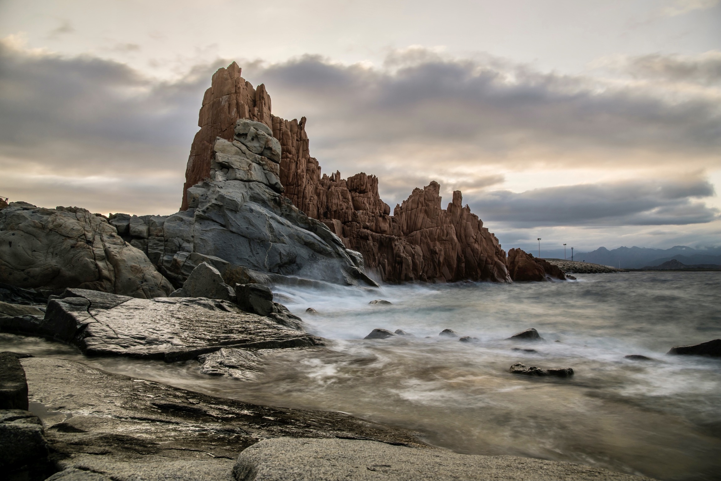 Observe what the eye sees