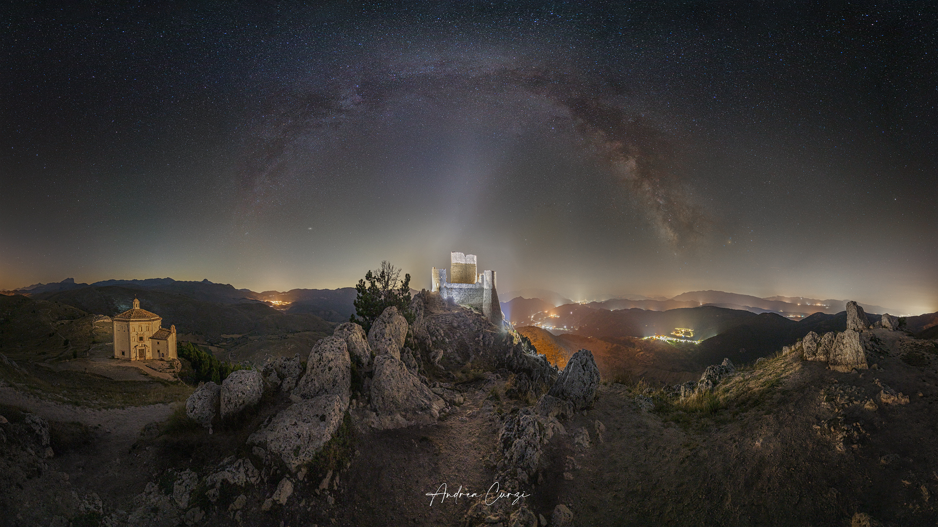 Panoramic 360 rocca calascio with Milky Way