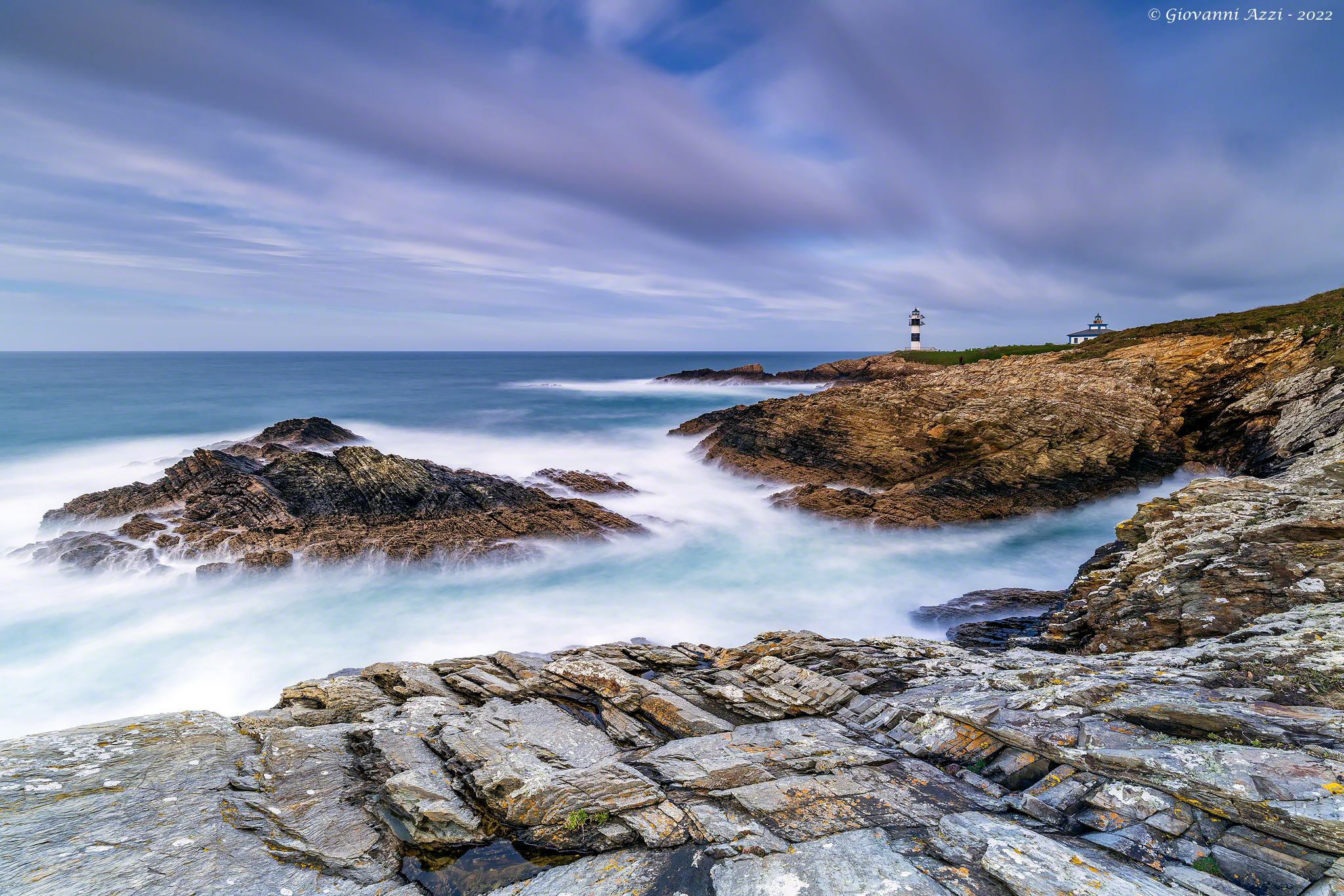 Faro de Illa Pancha da lontano
