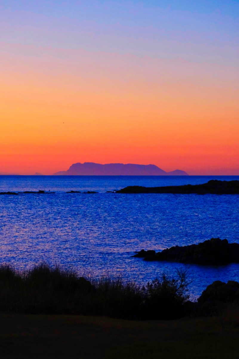 Tramonto su Tavolara