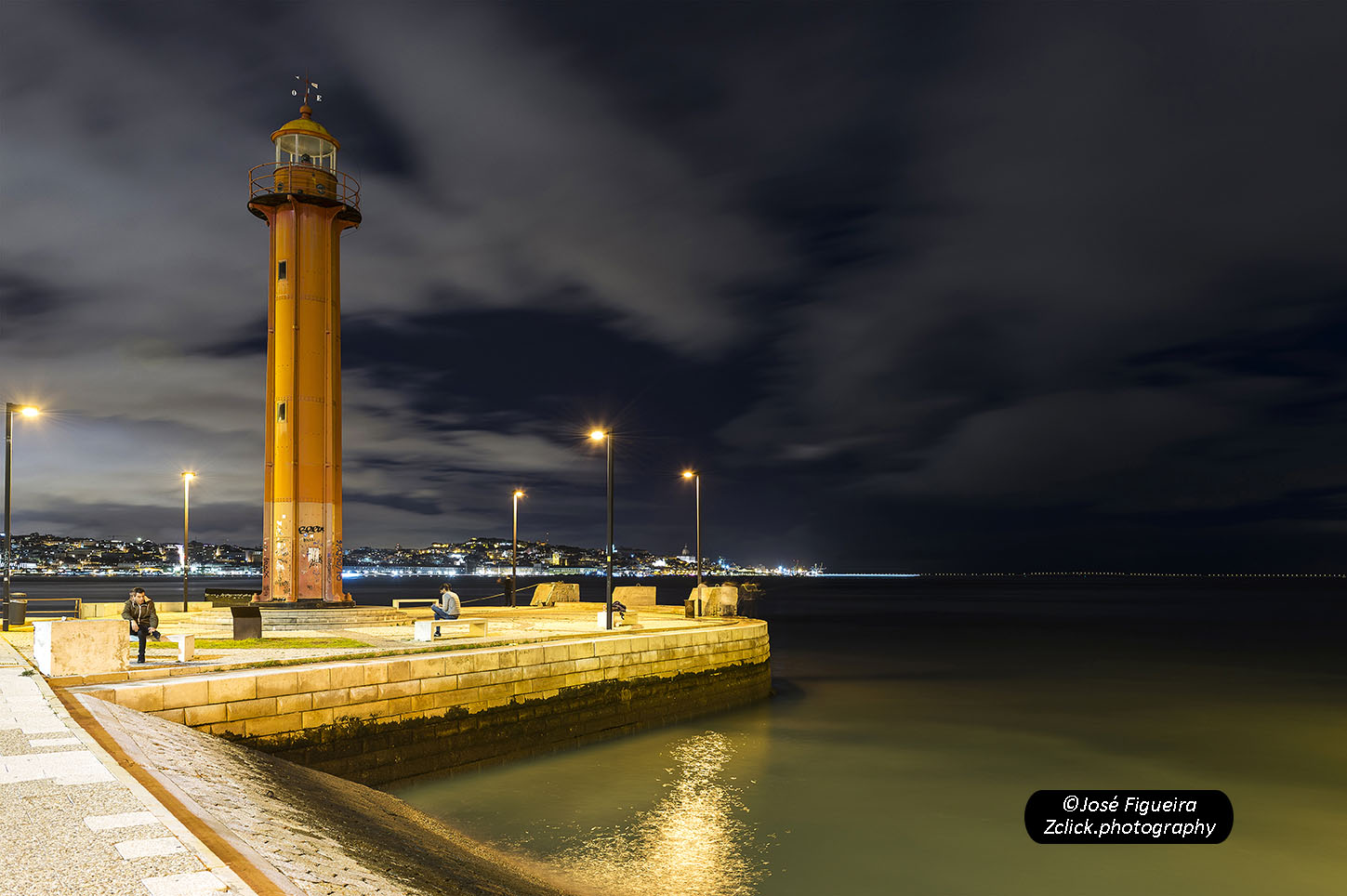 A che serve un faro senza luce