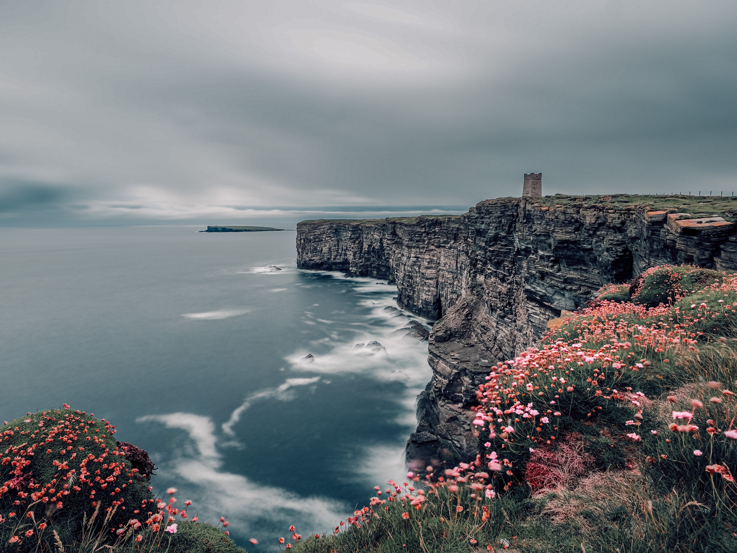 condominio in scogliera