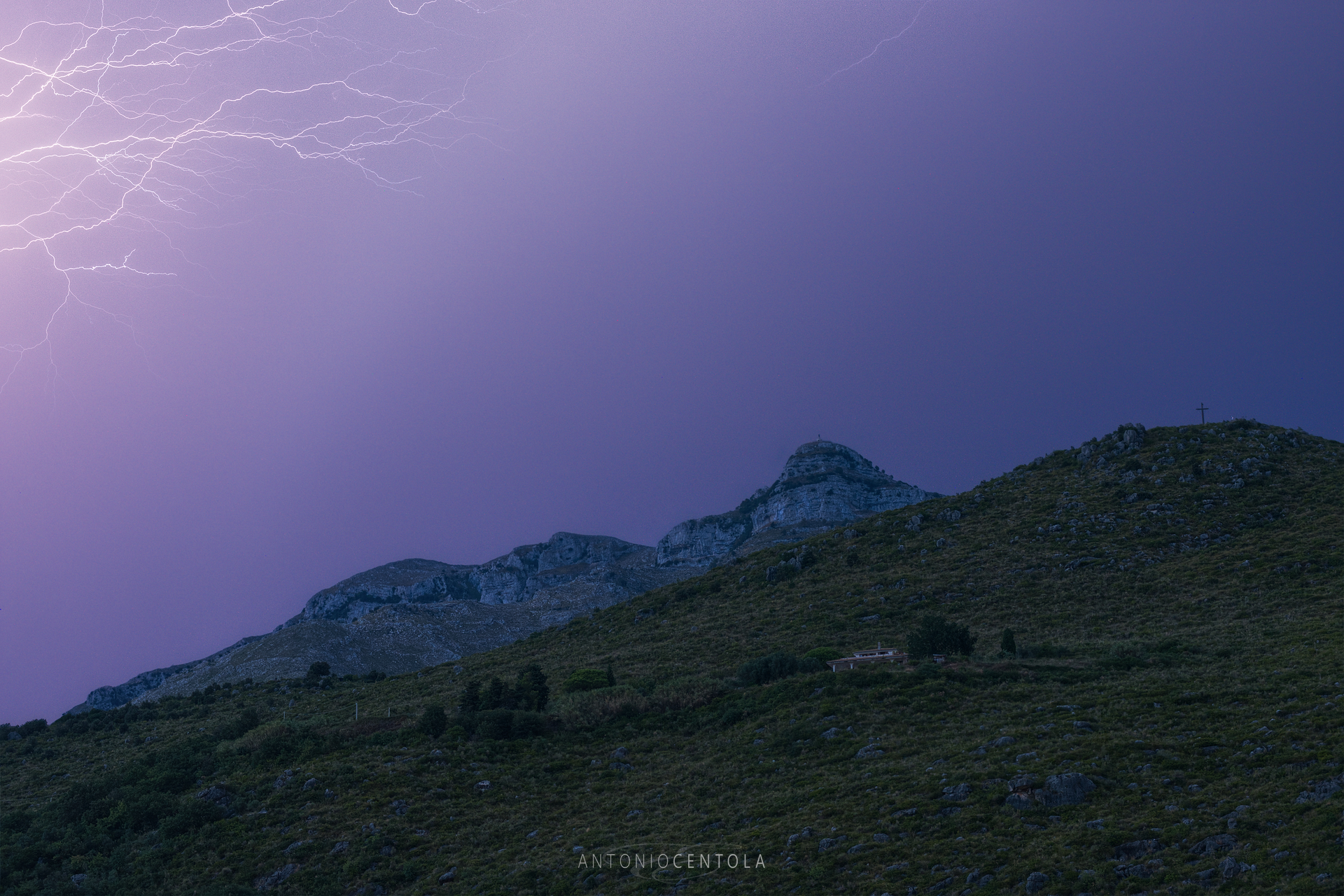 Nemmeno i fulmini lo spaventano - Monte Redentore