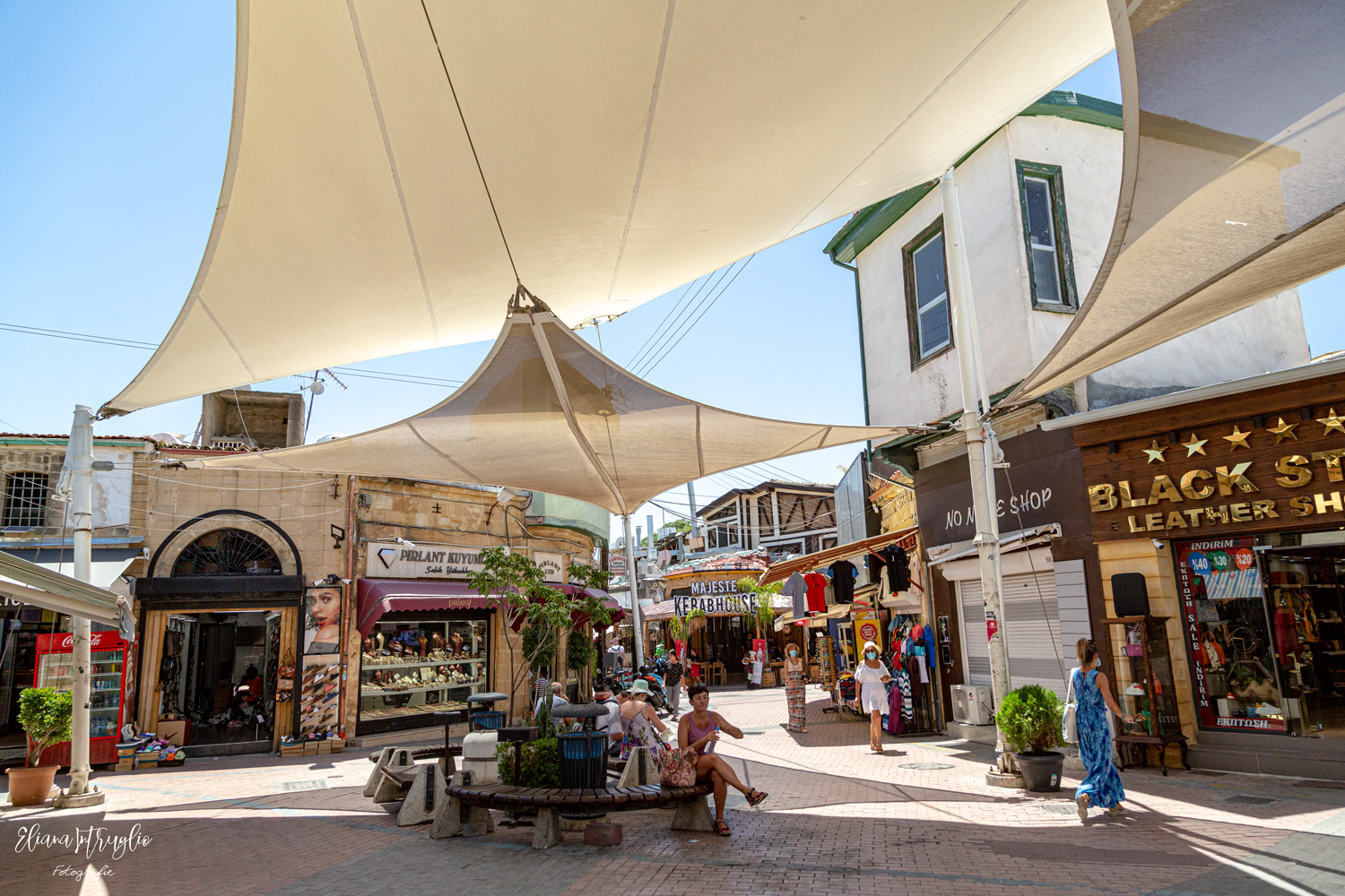 Shelter from the heat wave