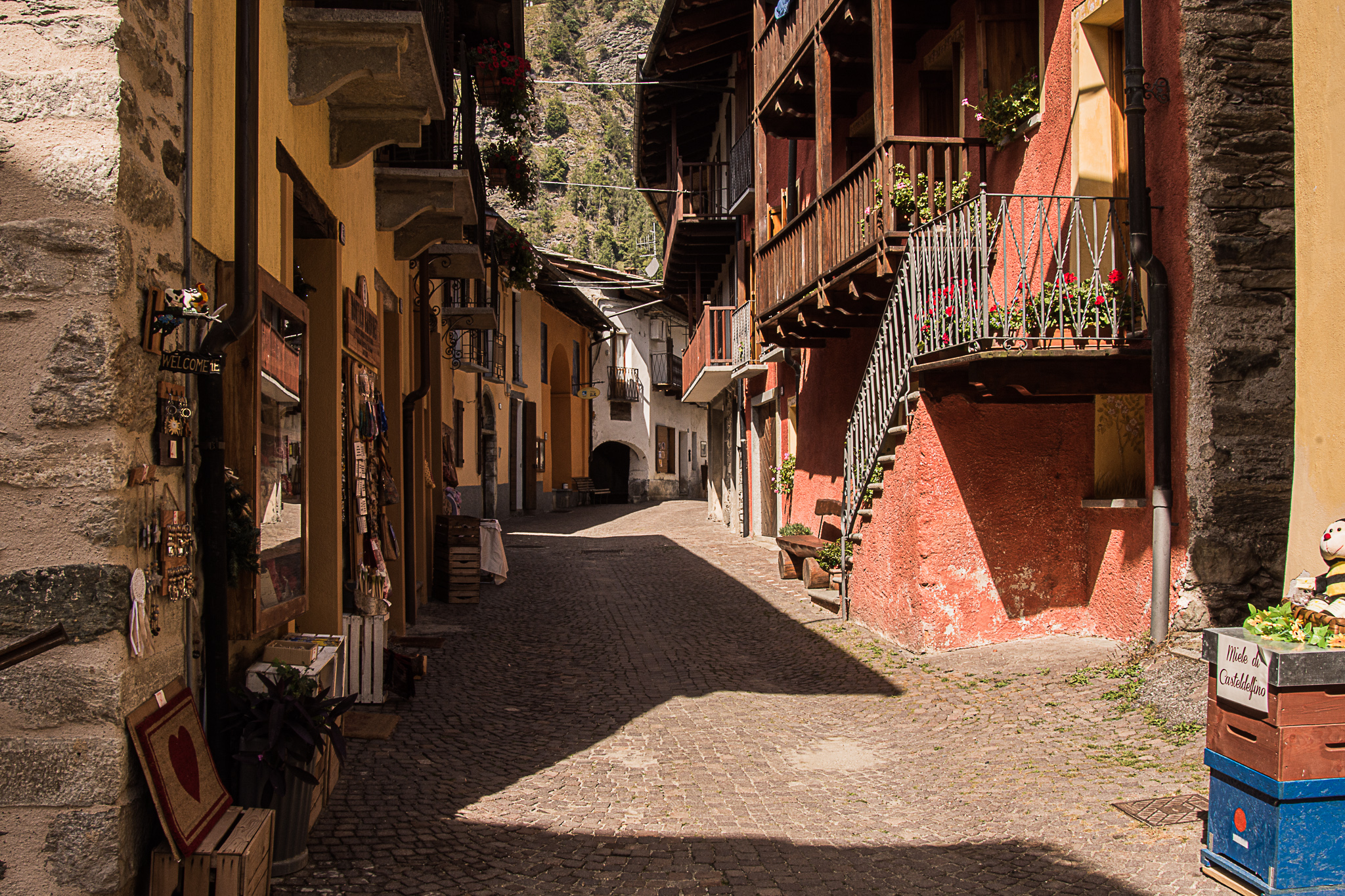 Borgo Castel delfino - Italy