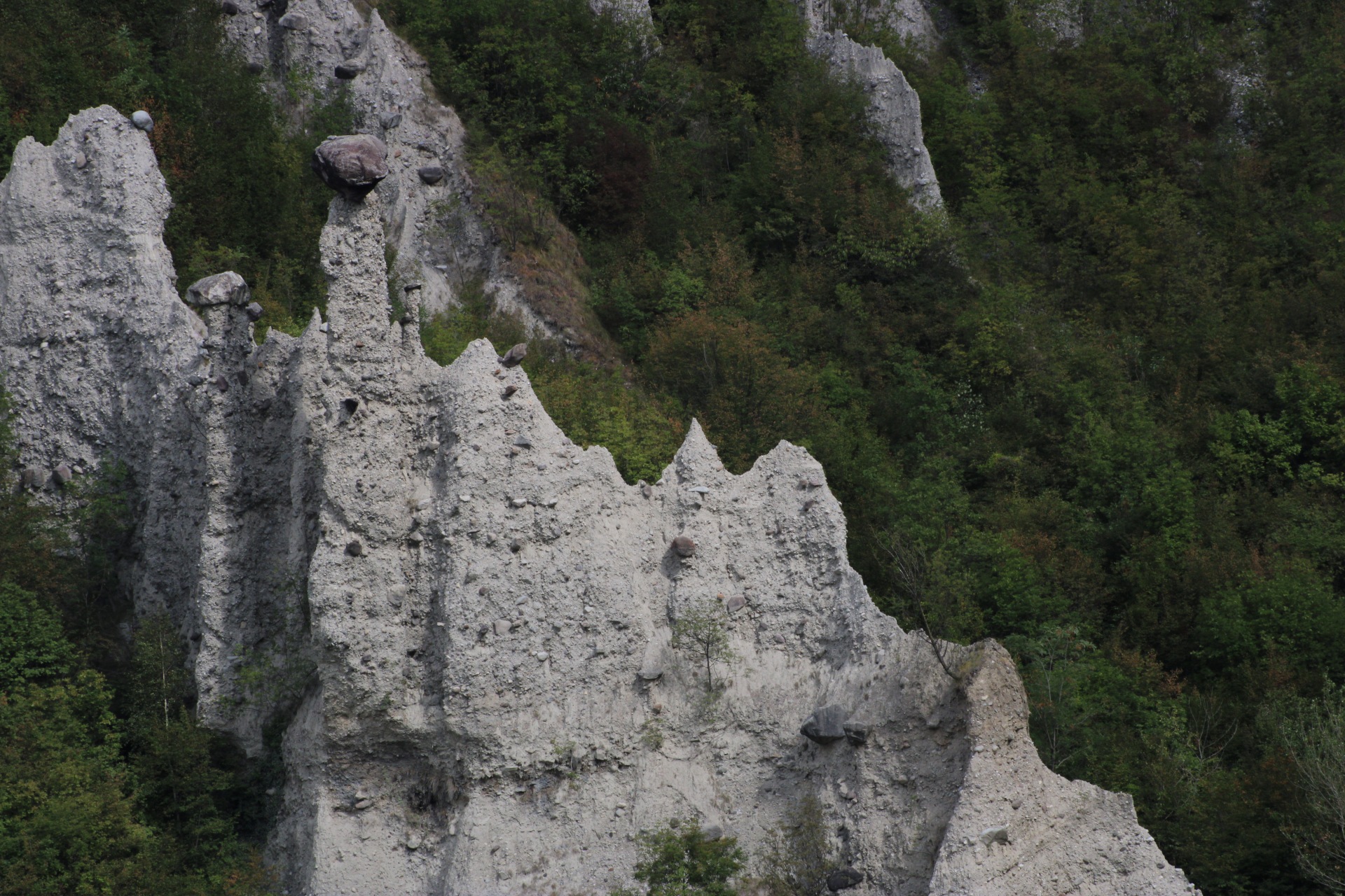 Pyramids in Zone - Lake Iseo