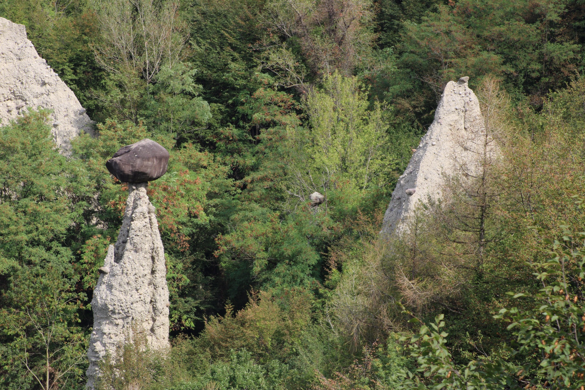 Pyramids in Zone - Lake Iseo