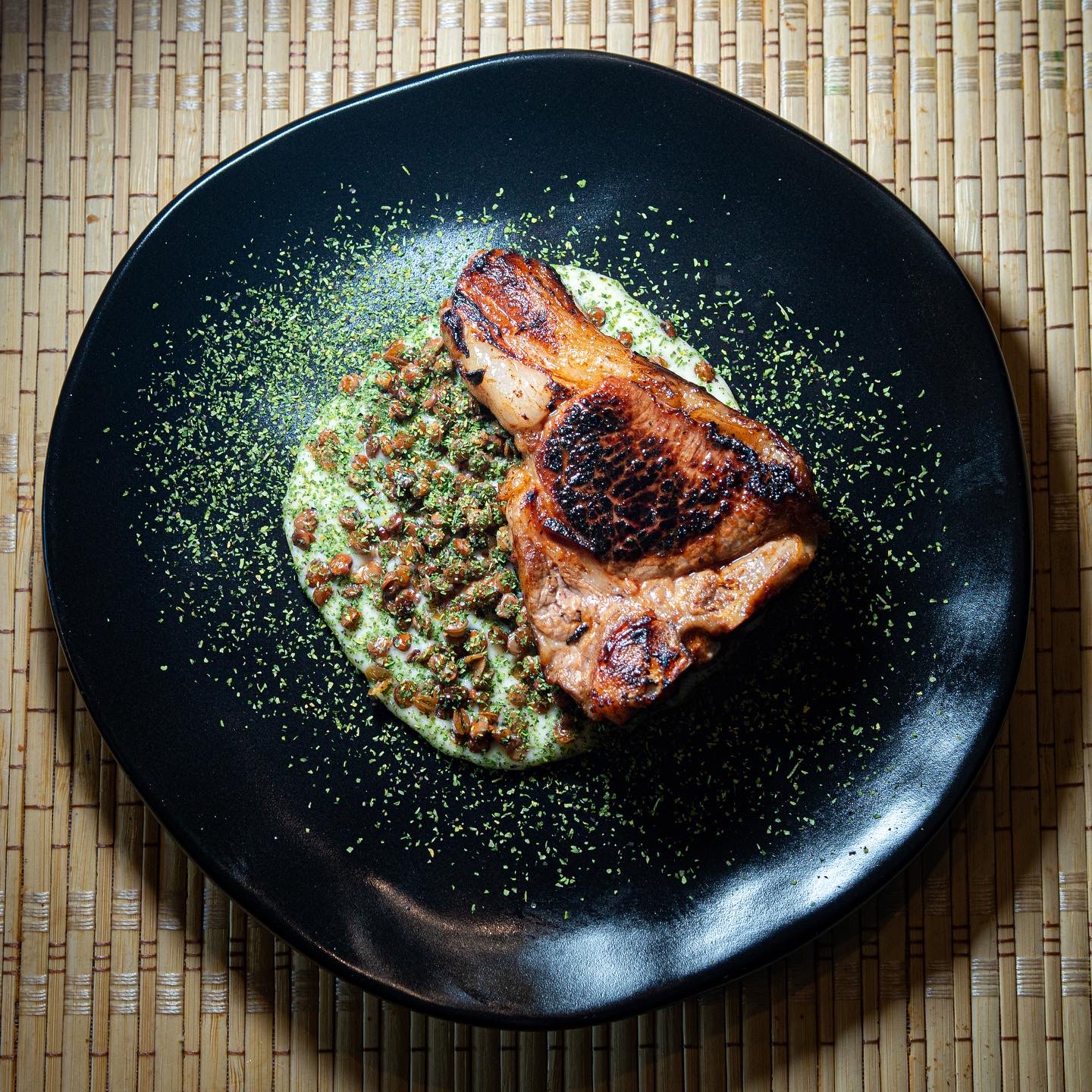 Costoletta di agnello, crema di patate e lenticchie spf