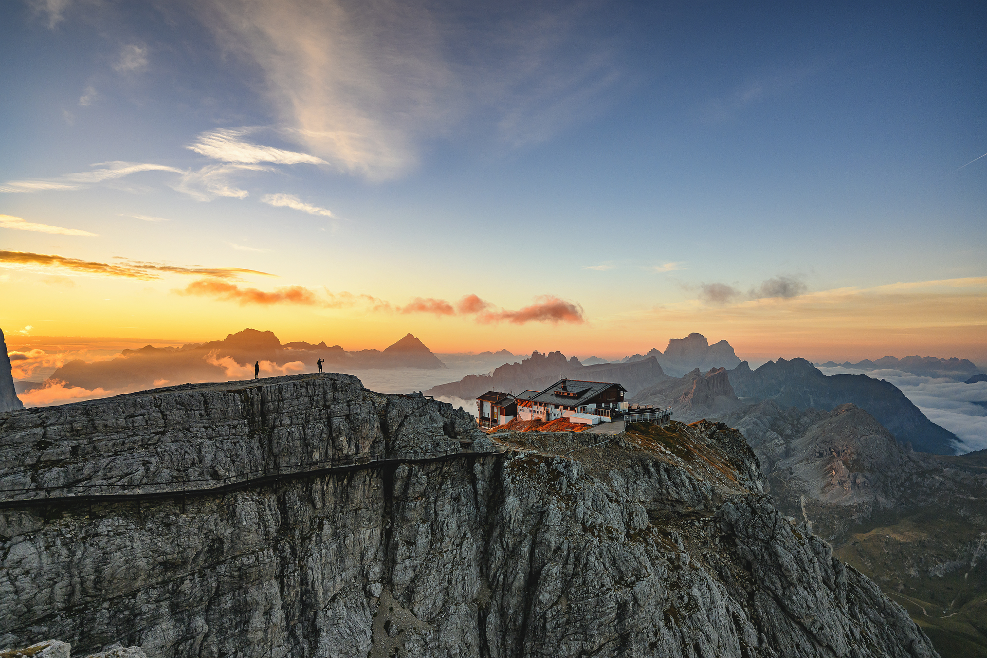 Il rifugio tra le vette
