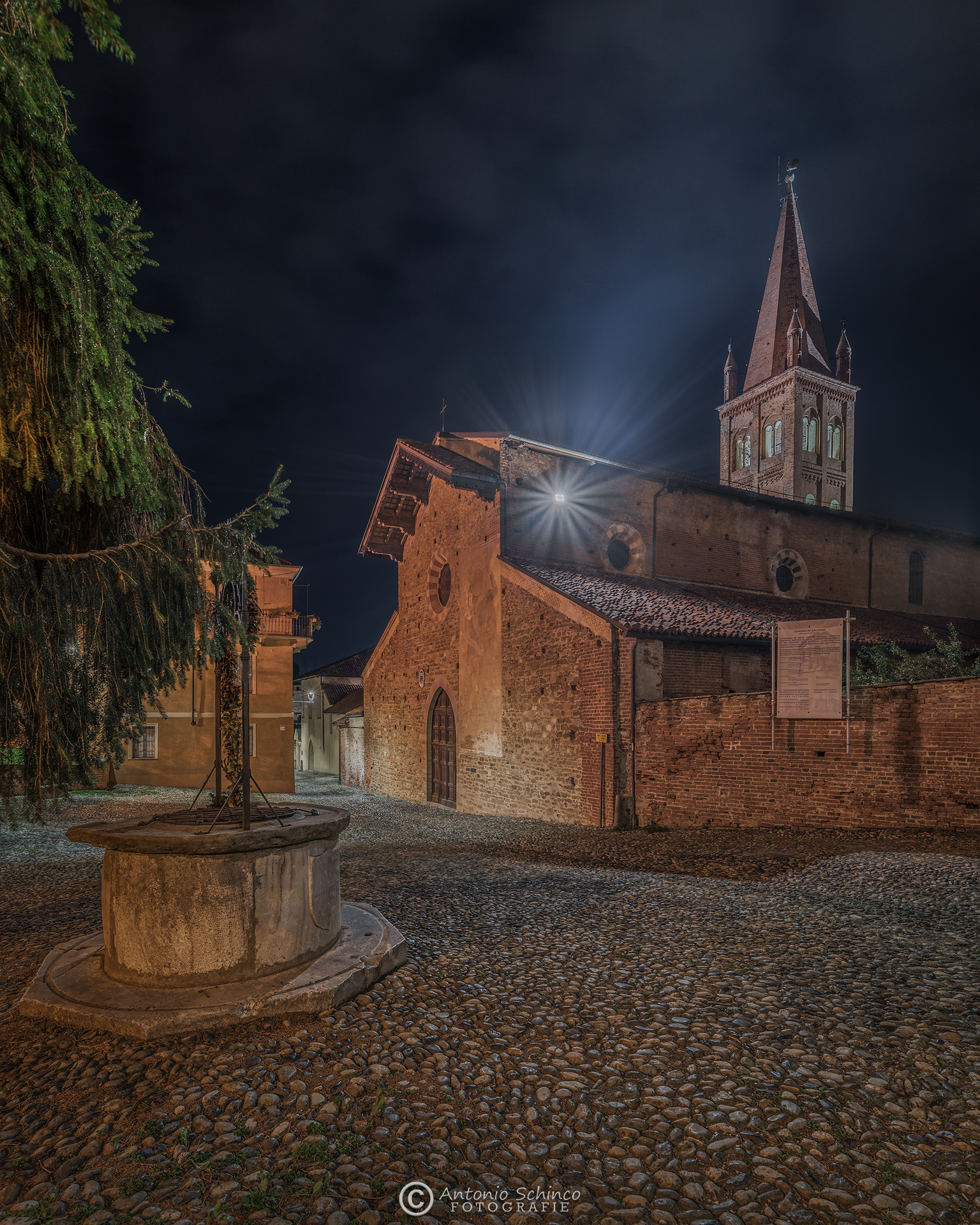 La Chiesa Di San Giovanni A Saluzzo