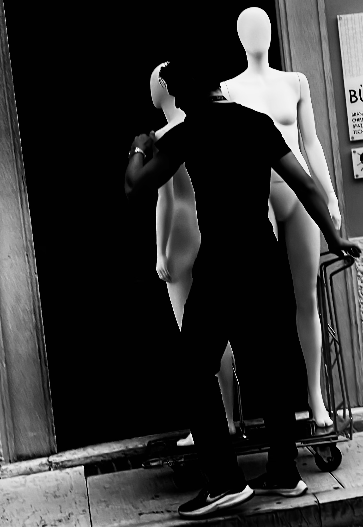 ... the triangle does not...