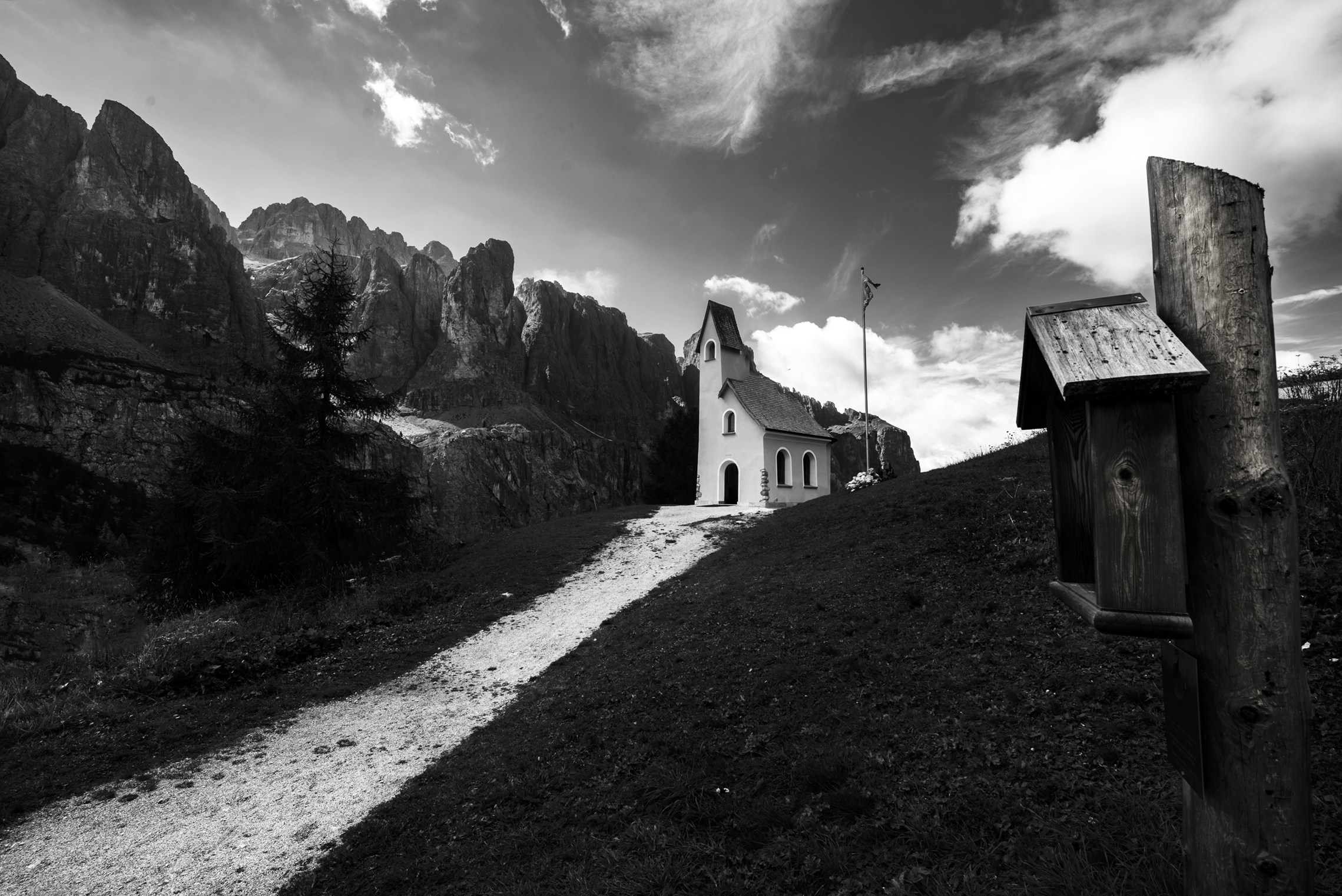 chiesetta dolomitica