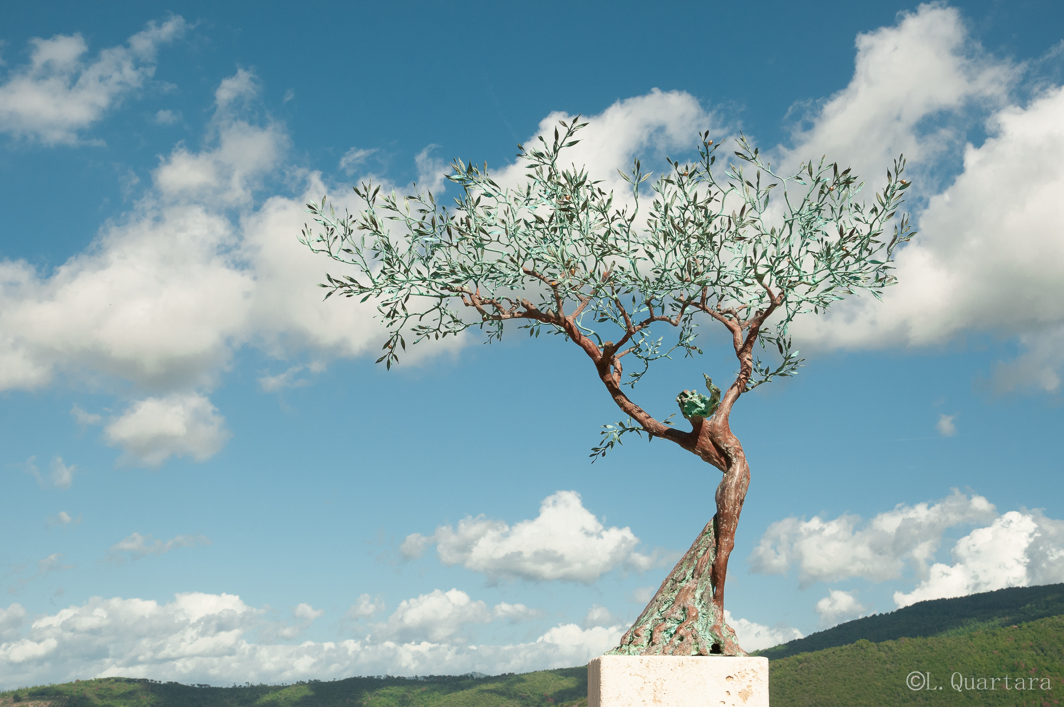 scultura in bronzo