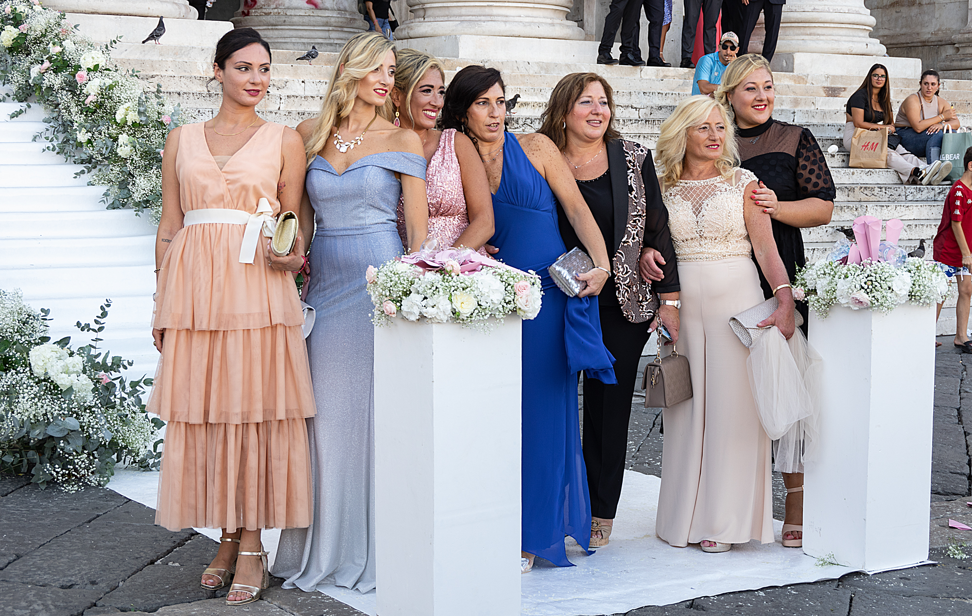 Donne in posa