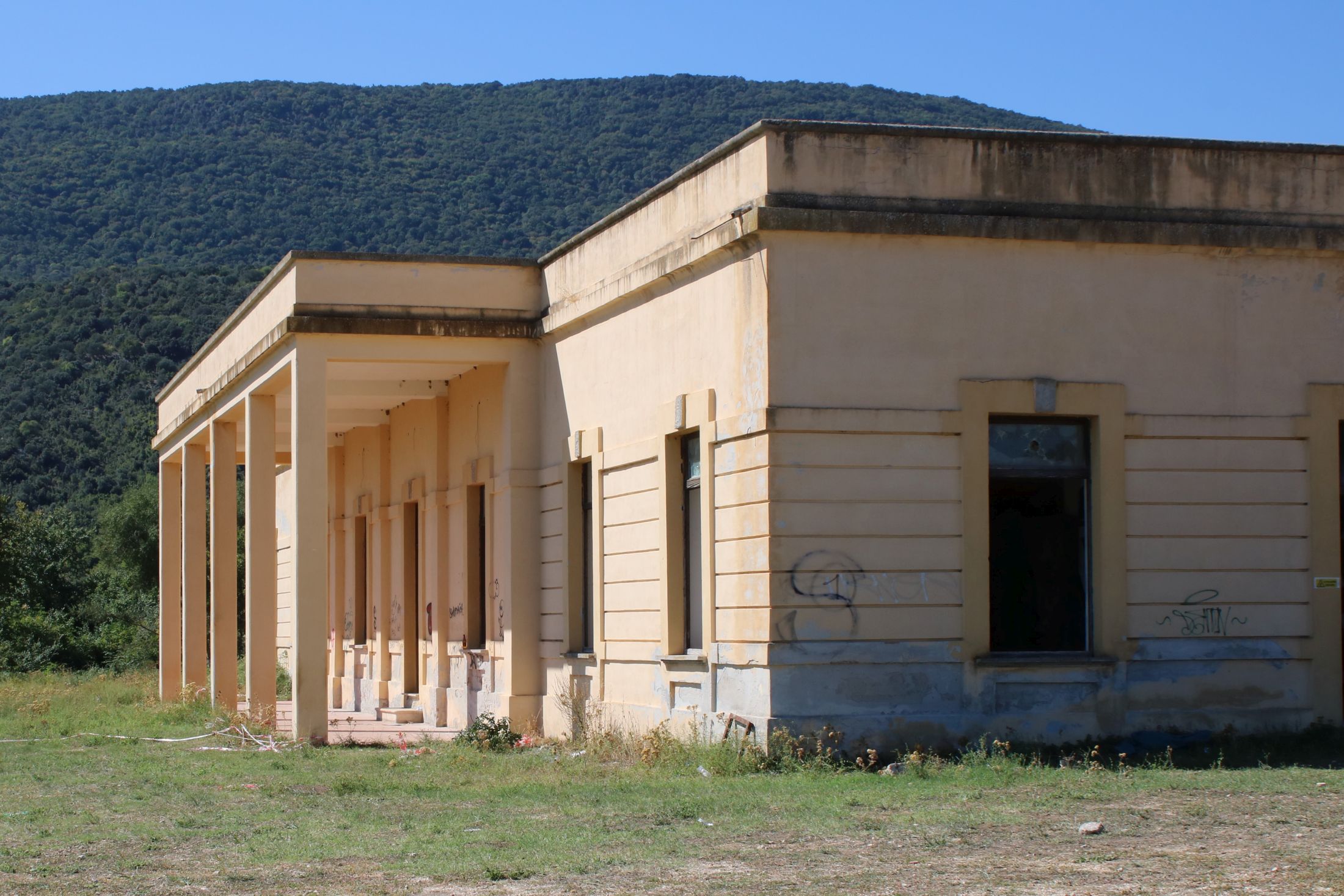 Abbandonata al vento