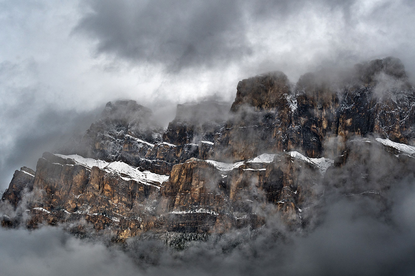 Castle mountains, Banff NP