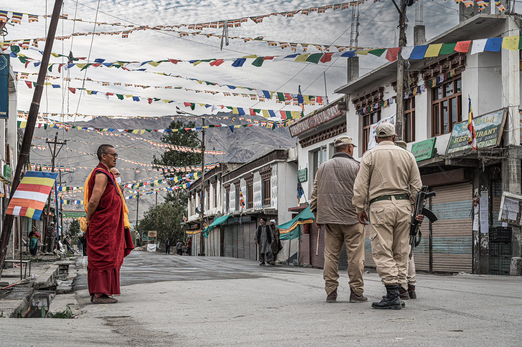 Waiting for the Dalai Lama n.3