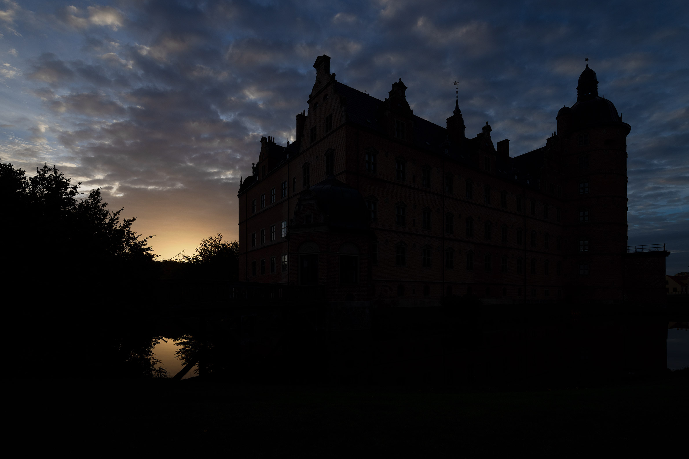 e' ancora notte a sud di Copenaghen
