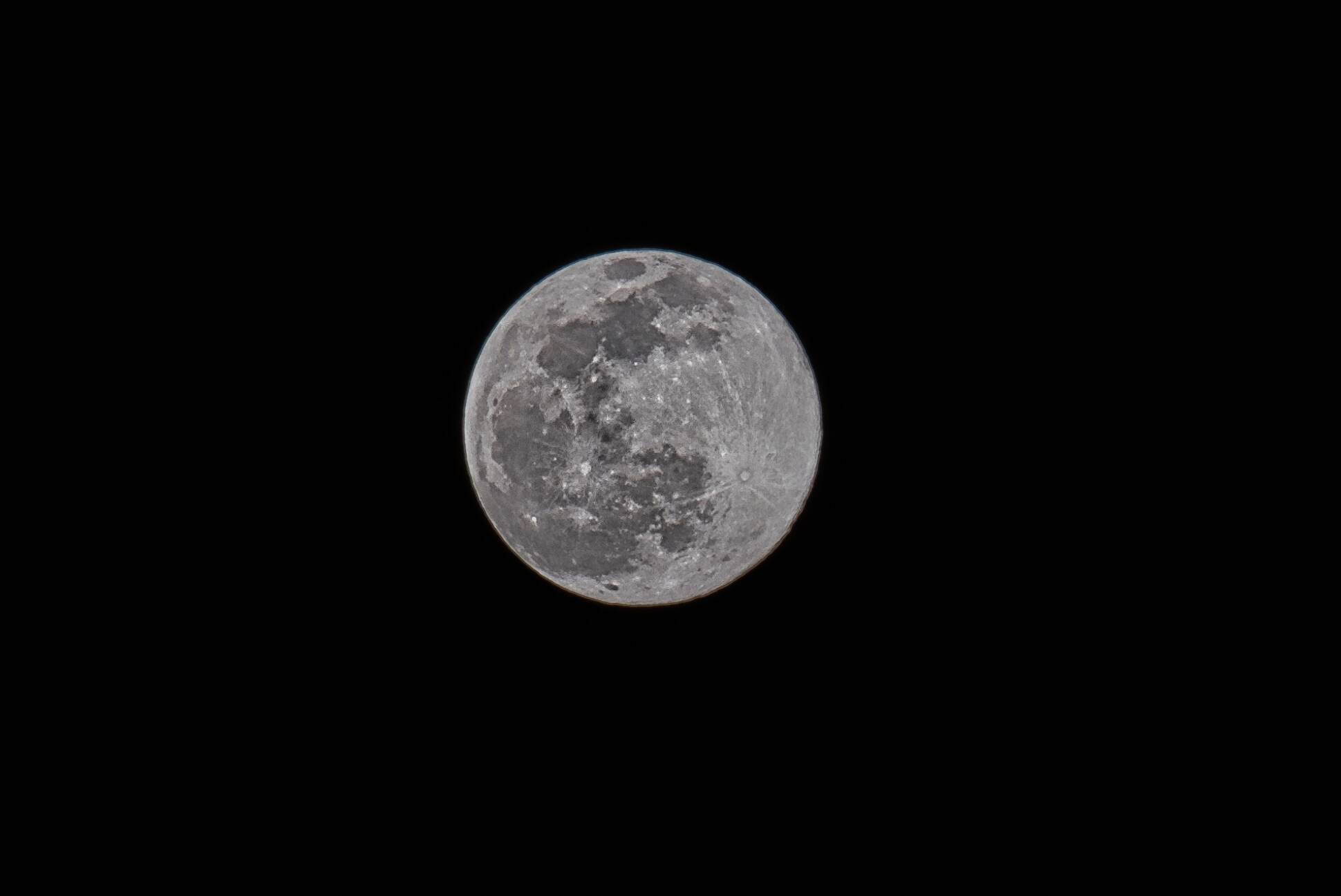 La luna di Agosto