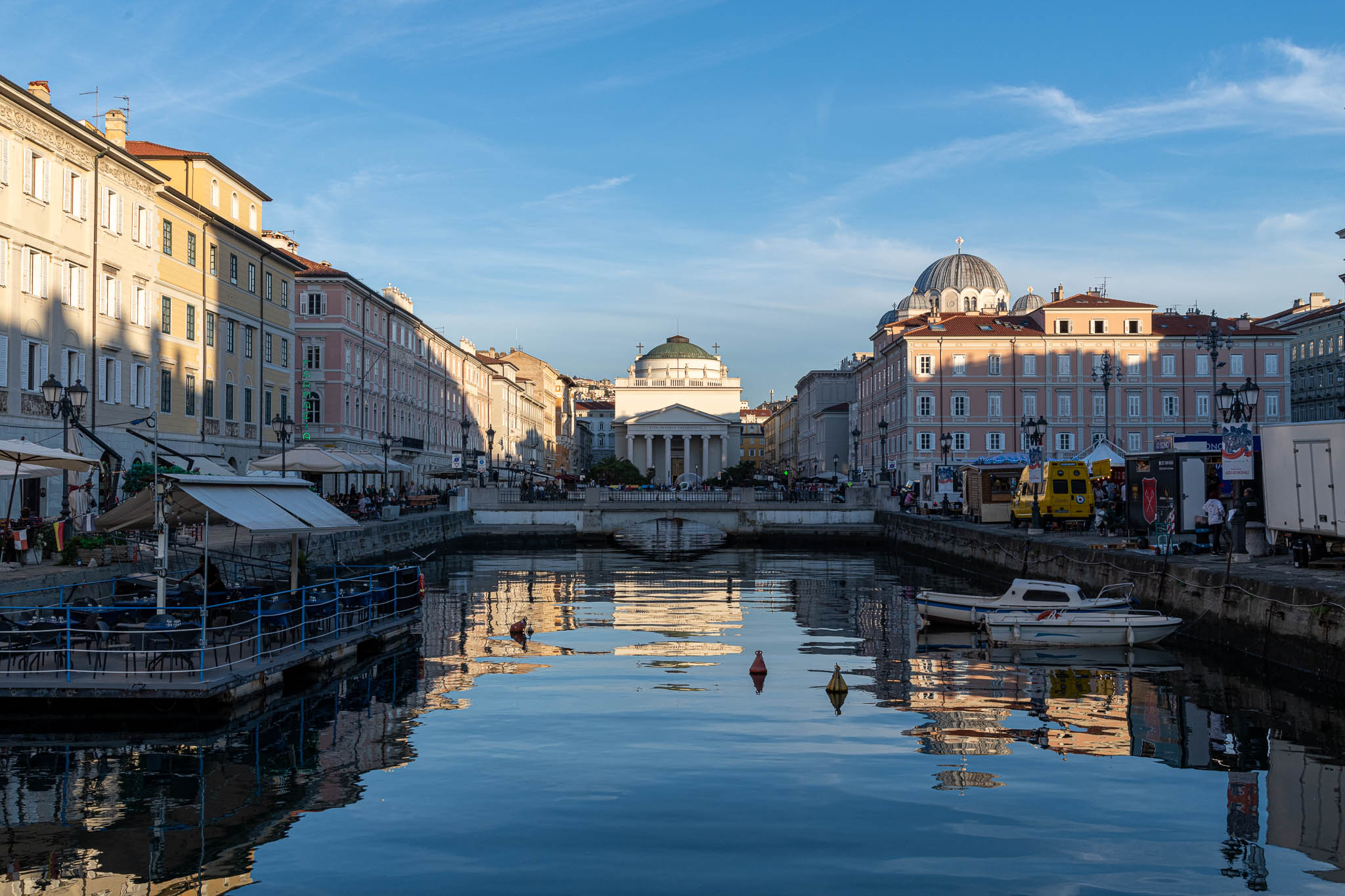 Trieste, Piazza Canal Grande