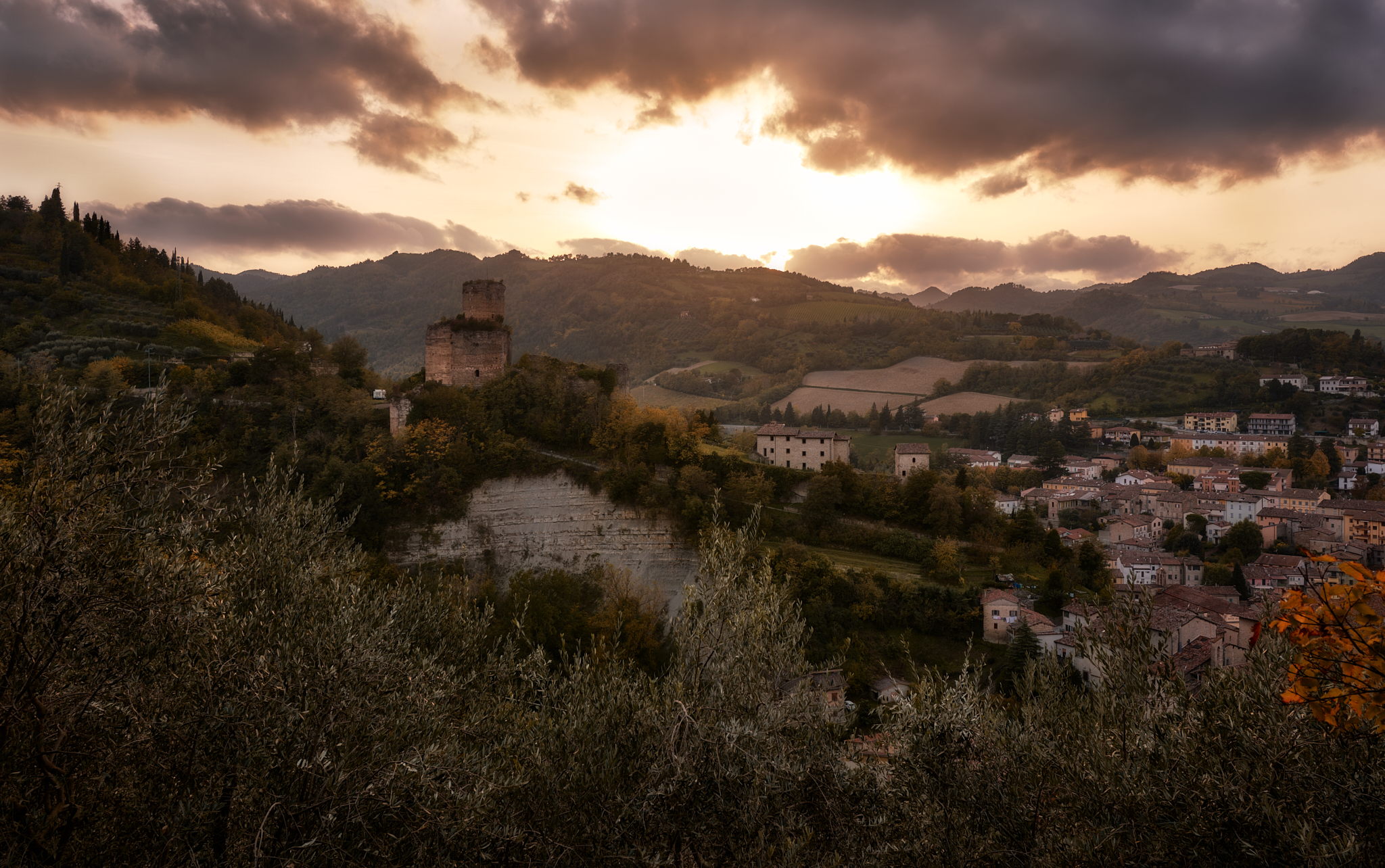 Modigliiana and Torraccia HDR