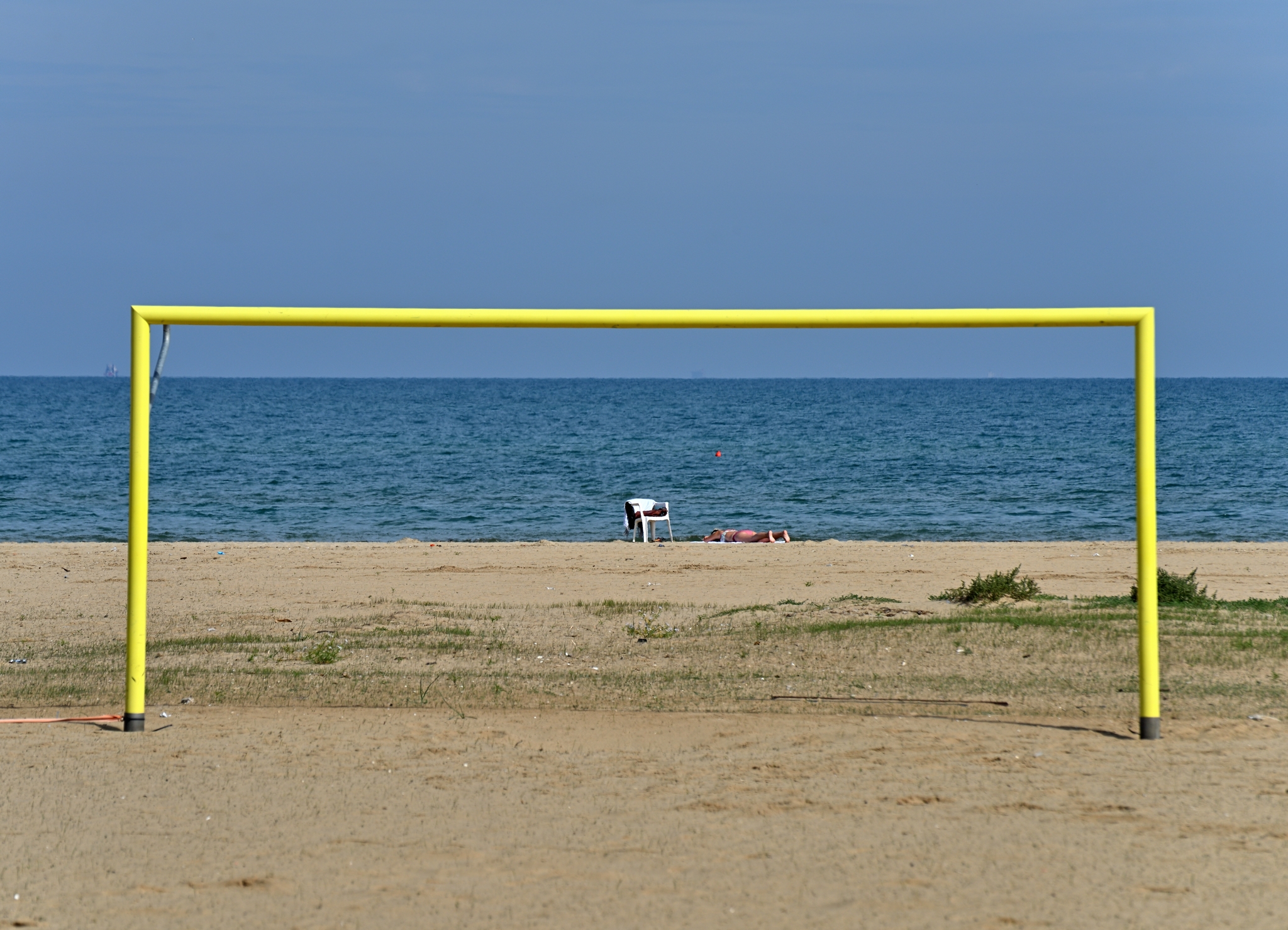 On the edge of infinity