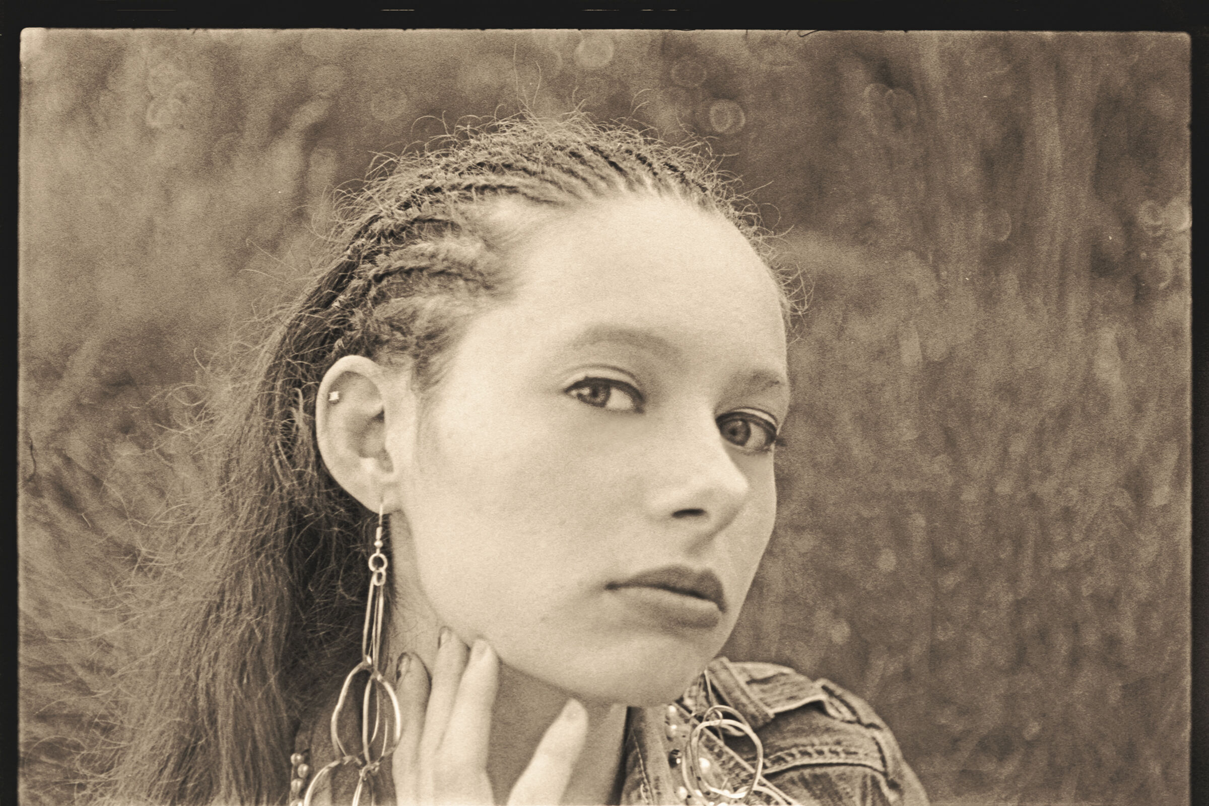 Jessica Bianco on Ilford HP5+ 400 6 7