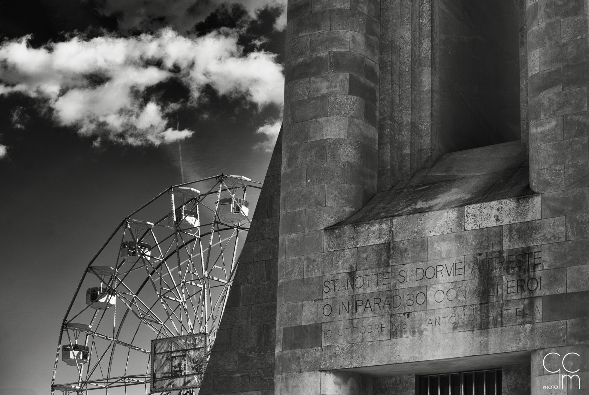 Tonight we sleep in Trieste or in heaven with heroes...