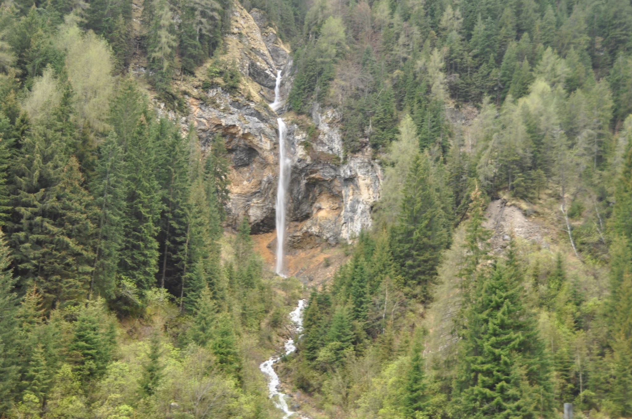Cascata ( Spada di Damocle) Versione Primaverile