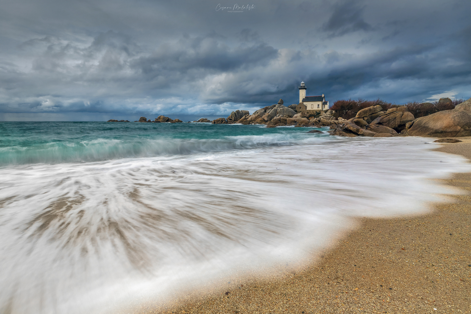 Pontusval Lighthouse