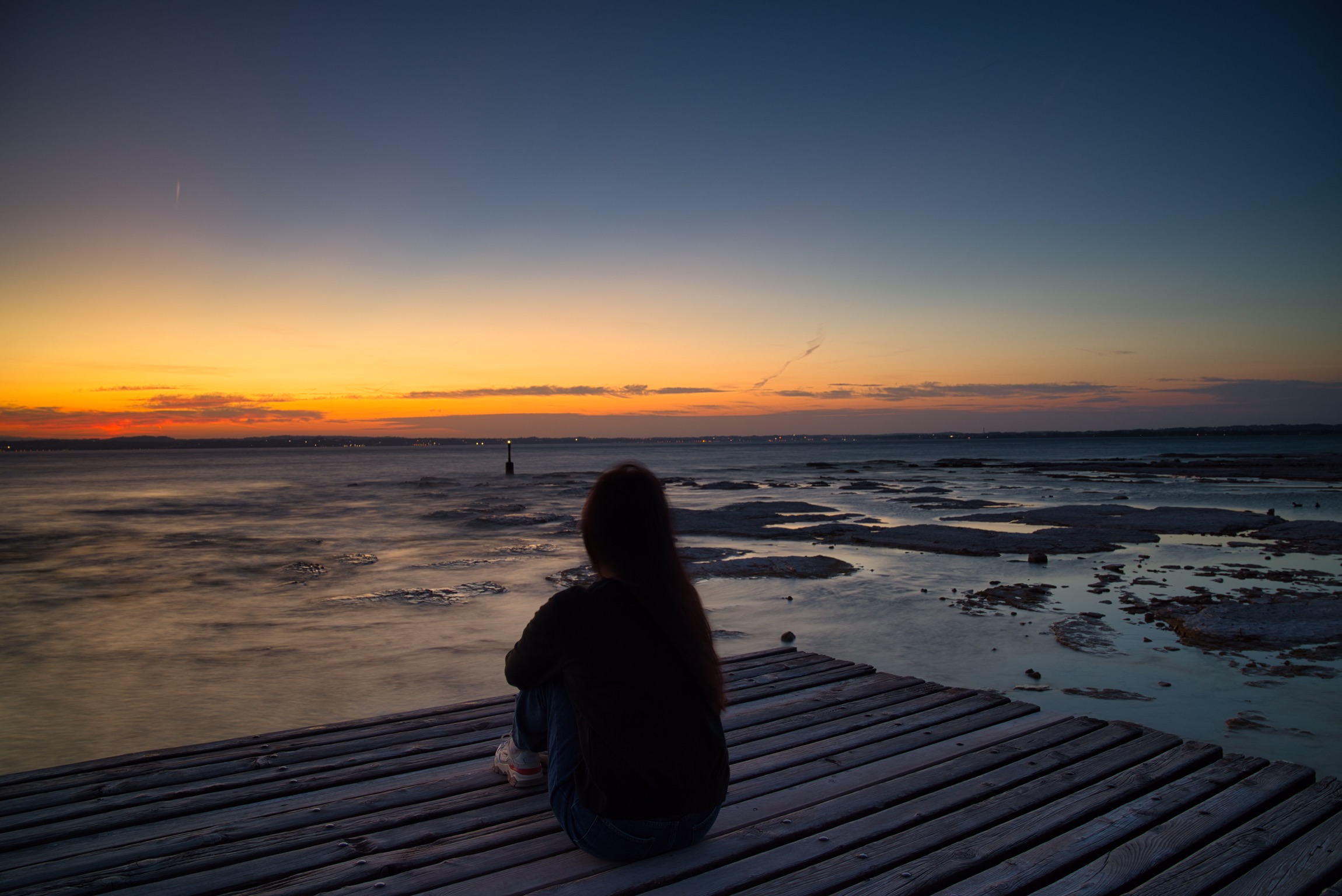 Observing infinite horizons