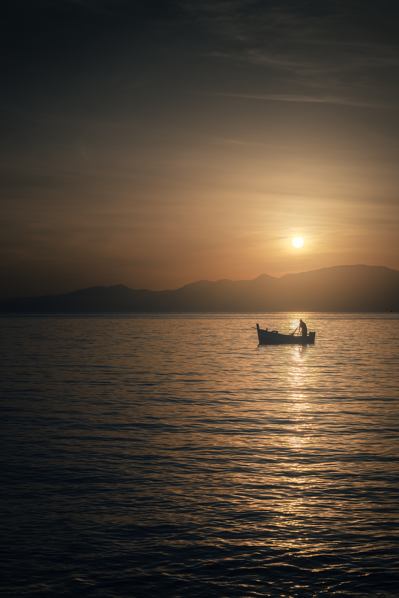 Minimal sunrise