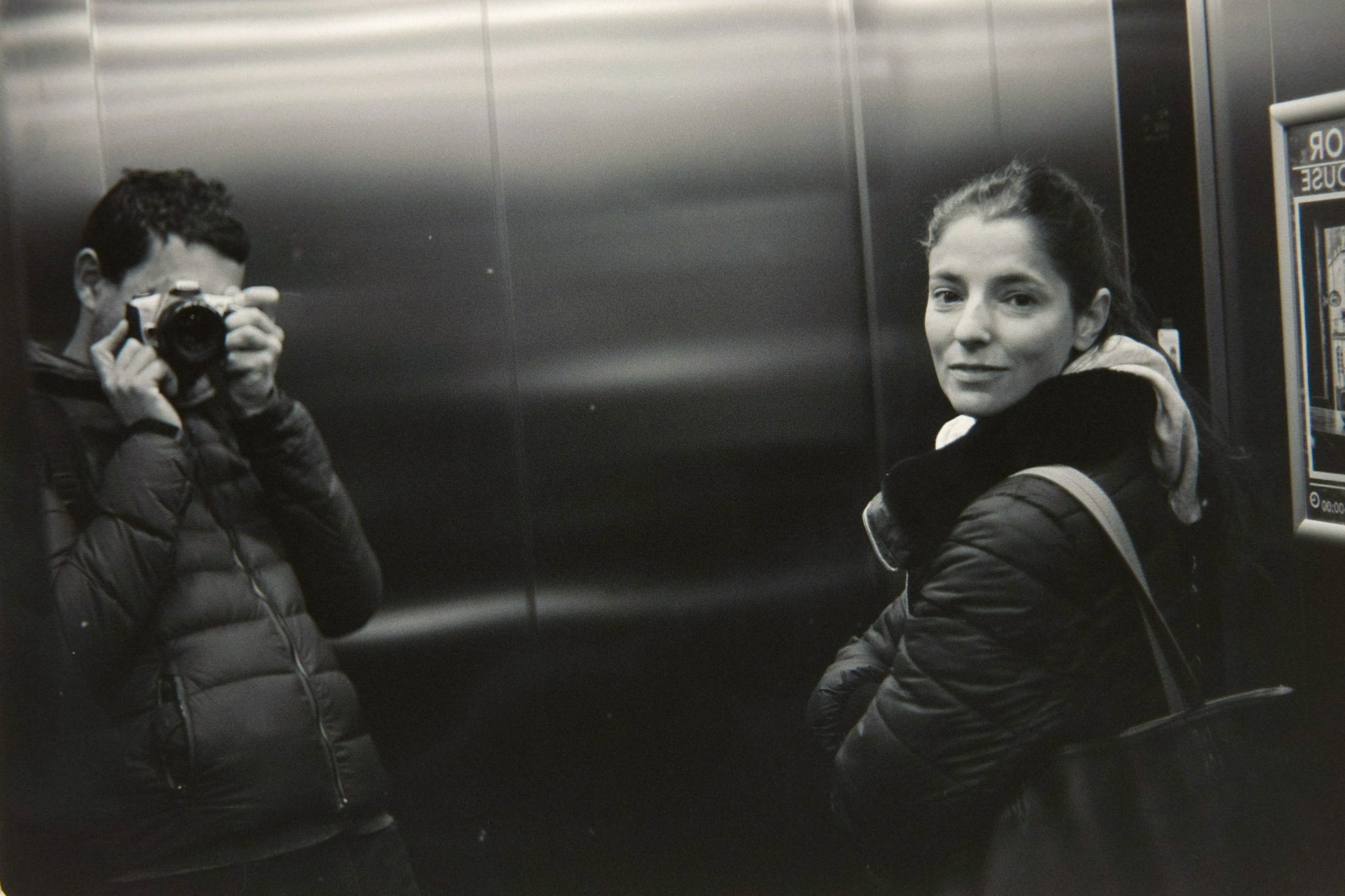 Set in Silver, FOMA100, Canon EOS300 50 1.4