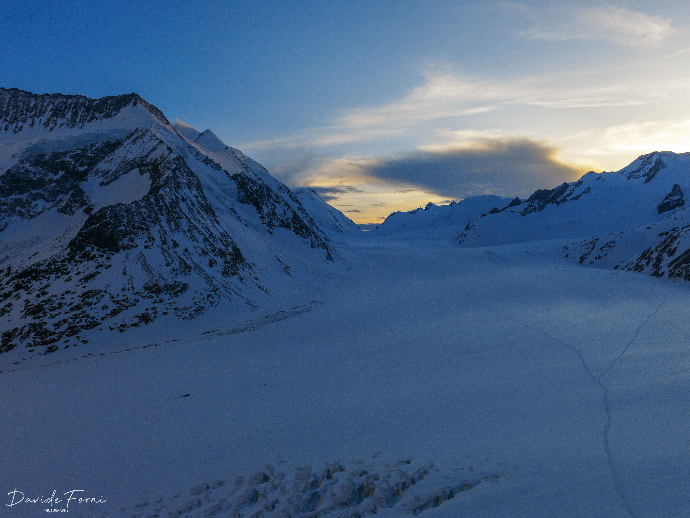 Tramonto dalla Konkordiahutte