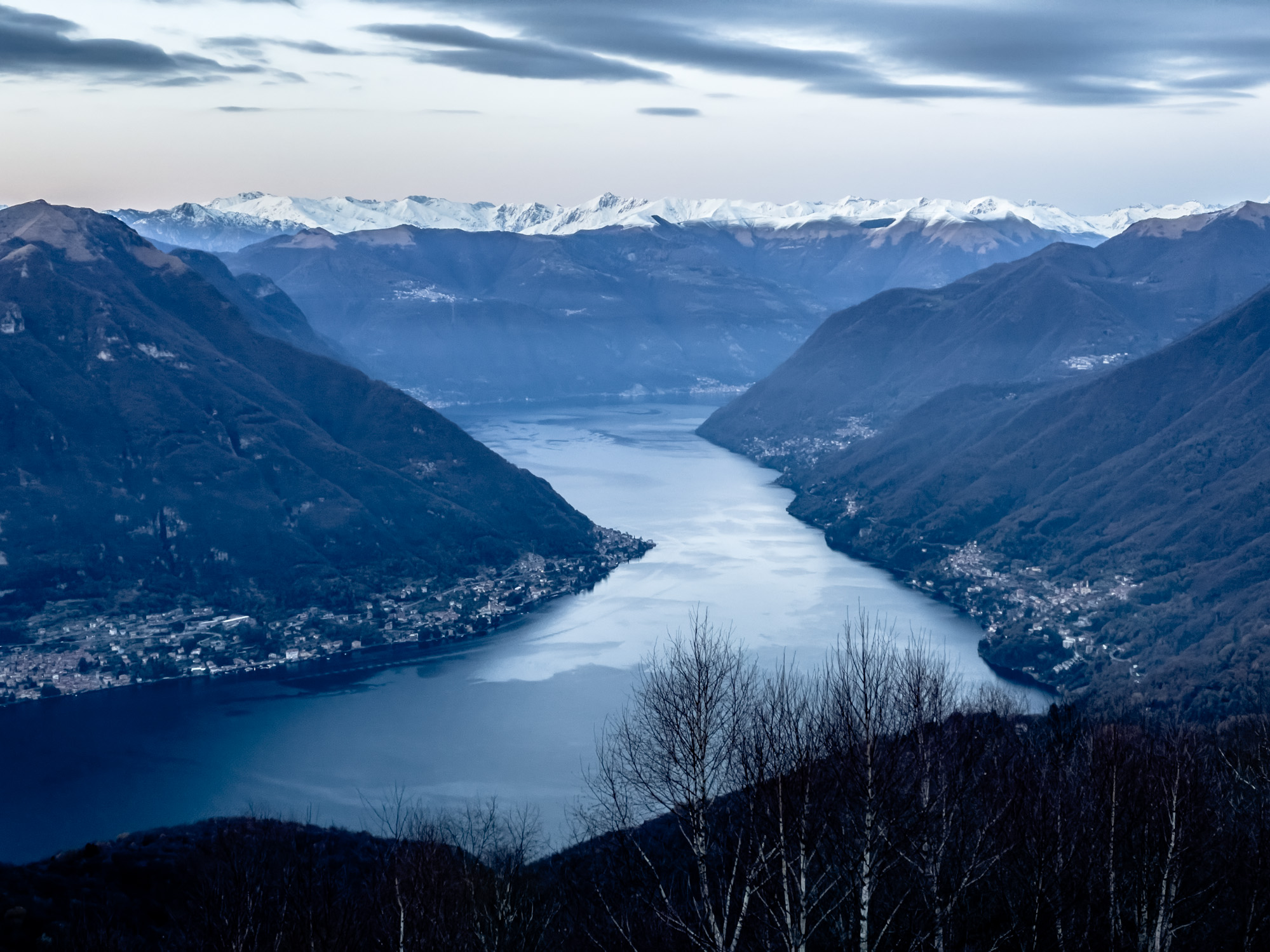Lake Como - winter