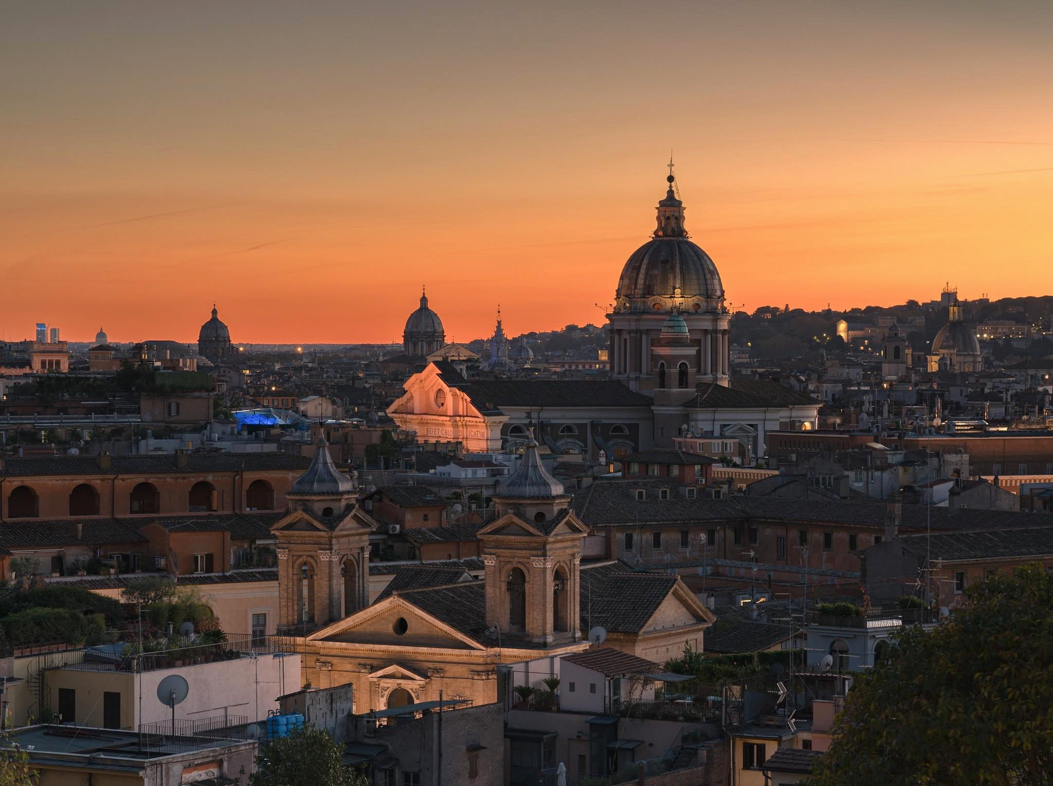 Last light on Rome
