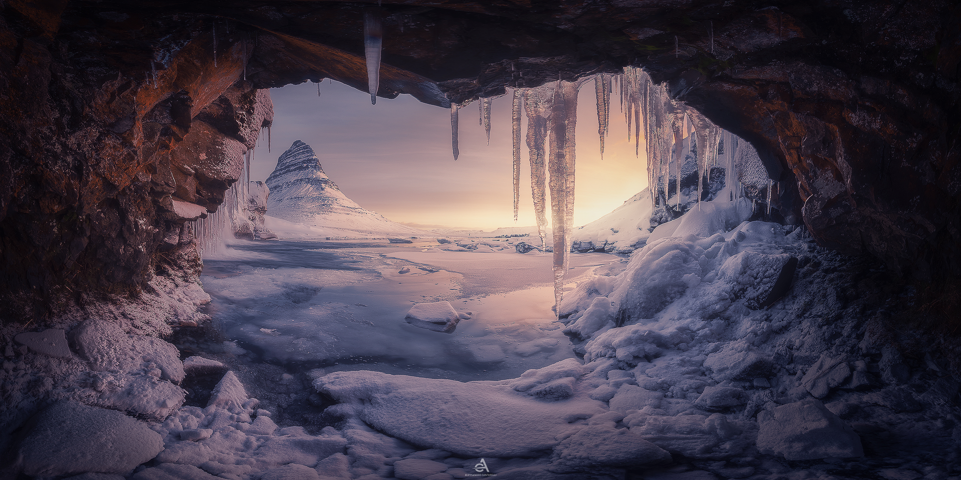 Wide's cave