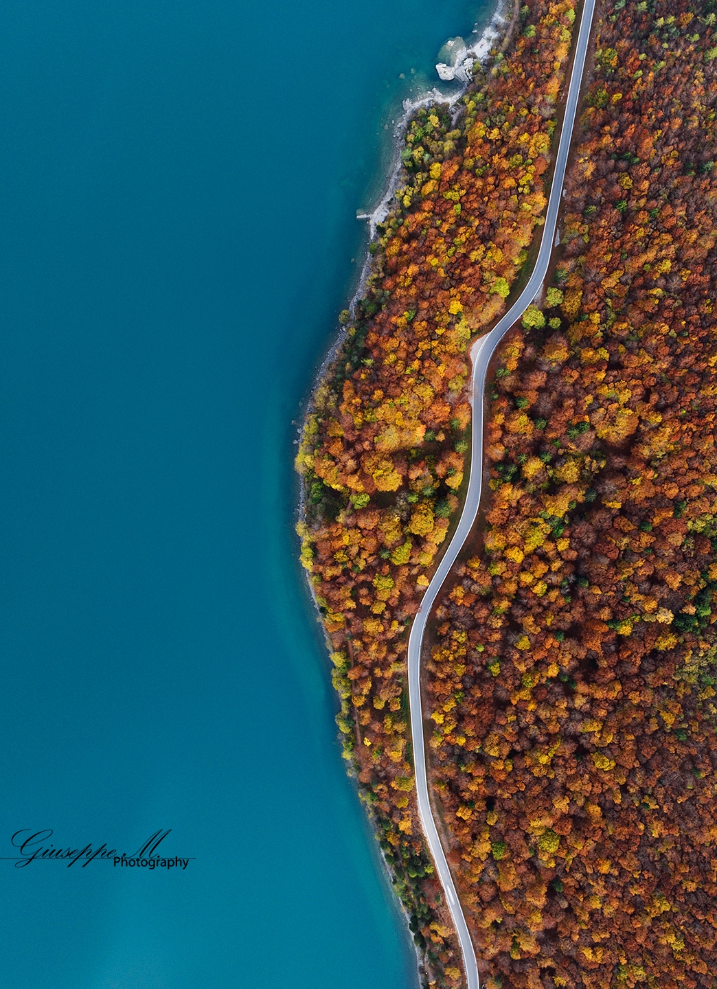 Colors Lake Molveno