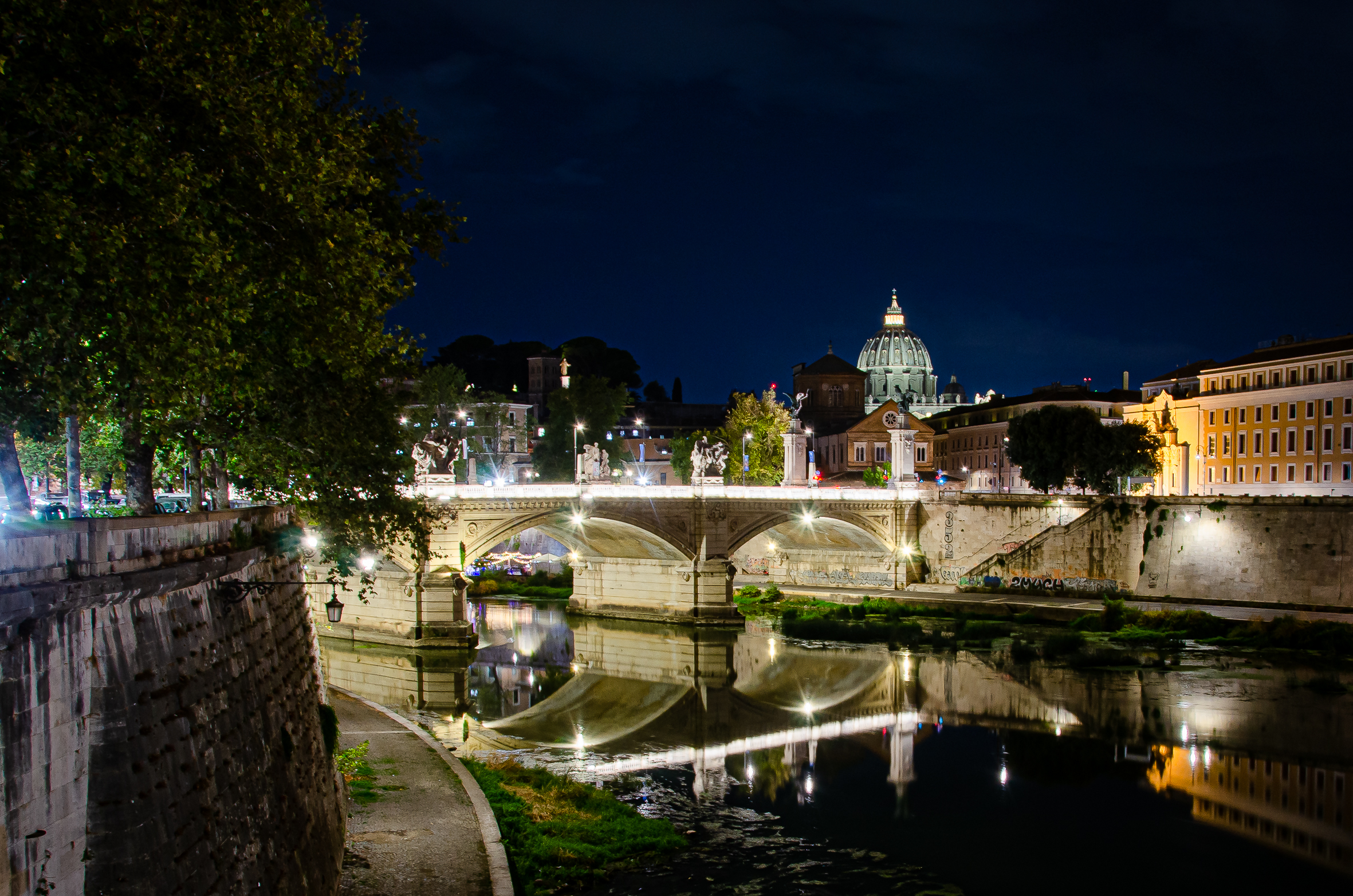 San Pietro notturno 2