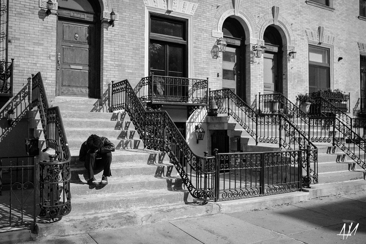 sleeping harlem