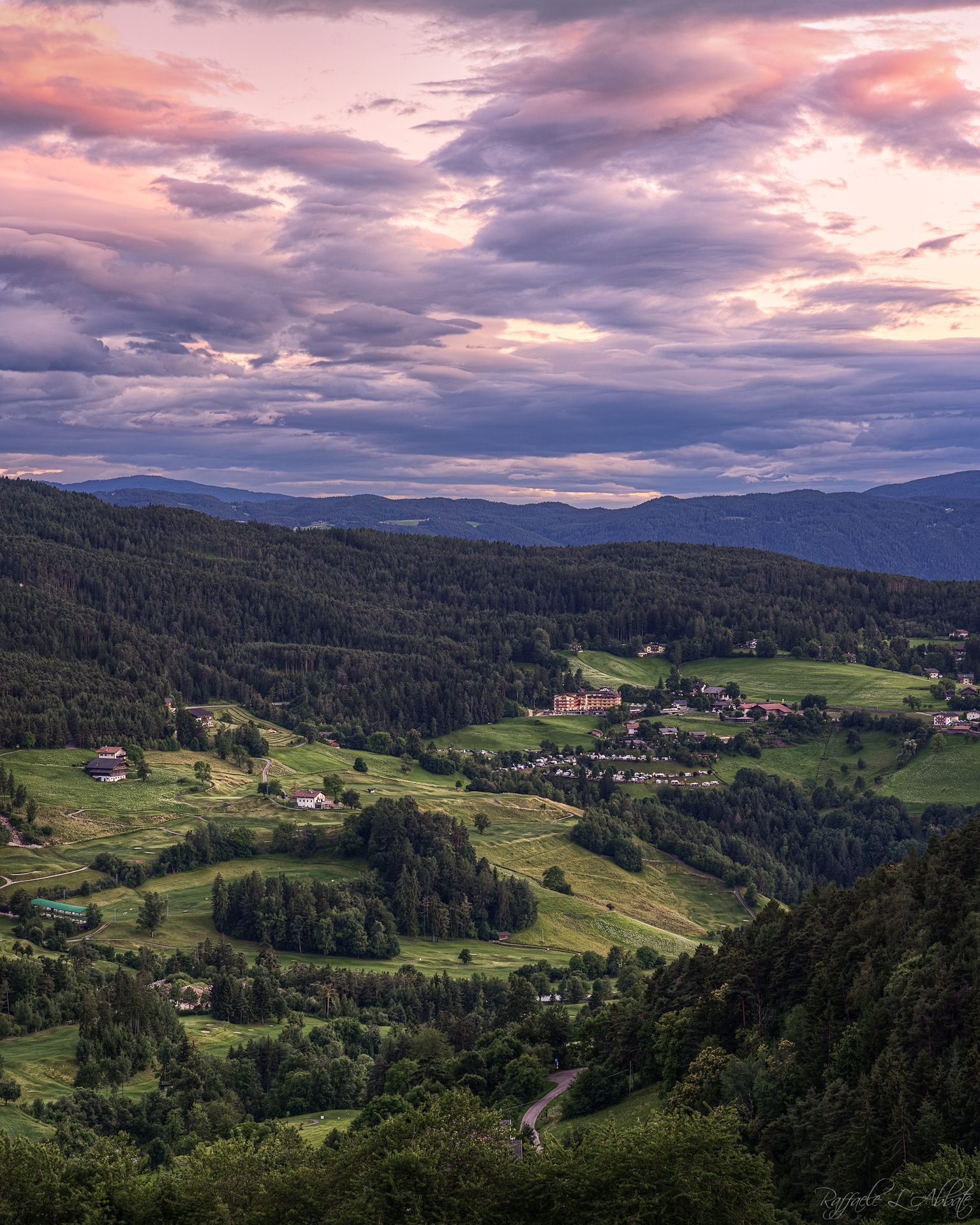 Tramonto su Castelrotto Trentino Alto Adige
