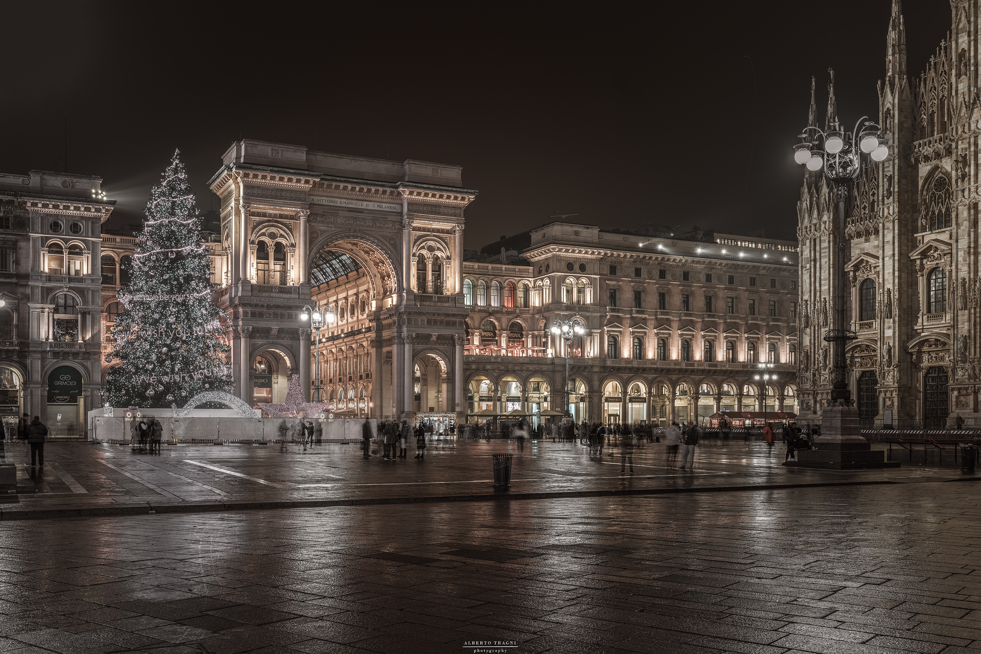 Milanese Christmas night
