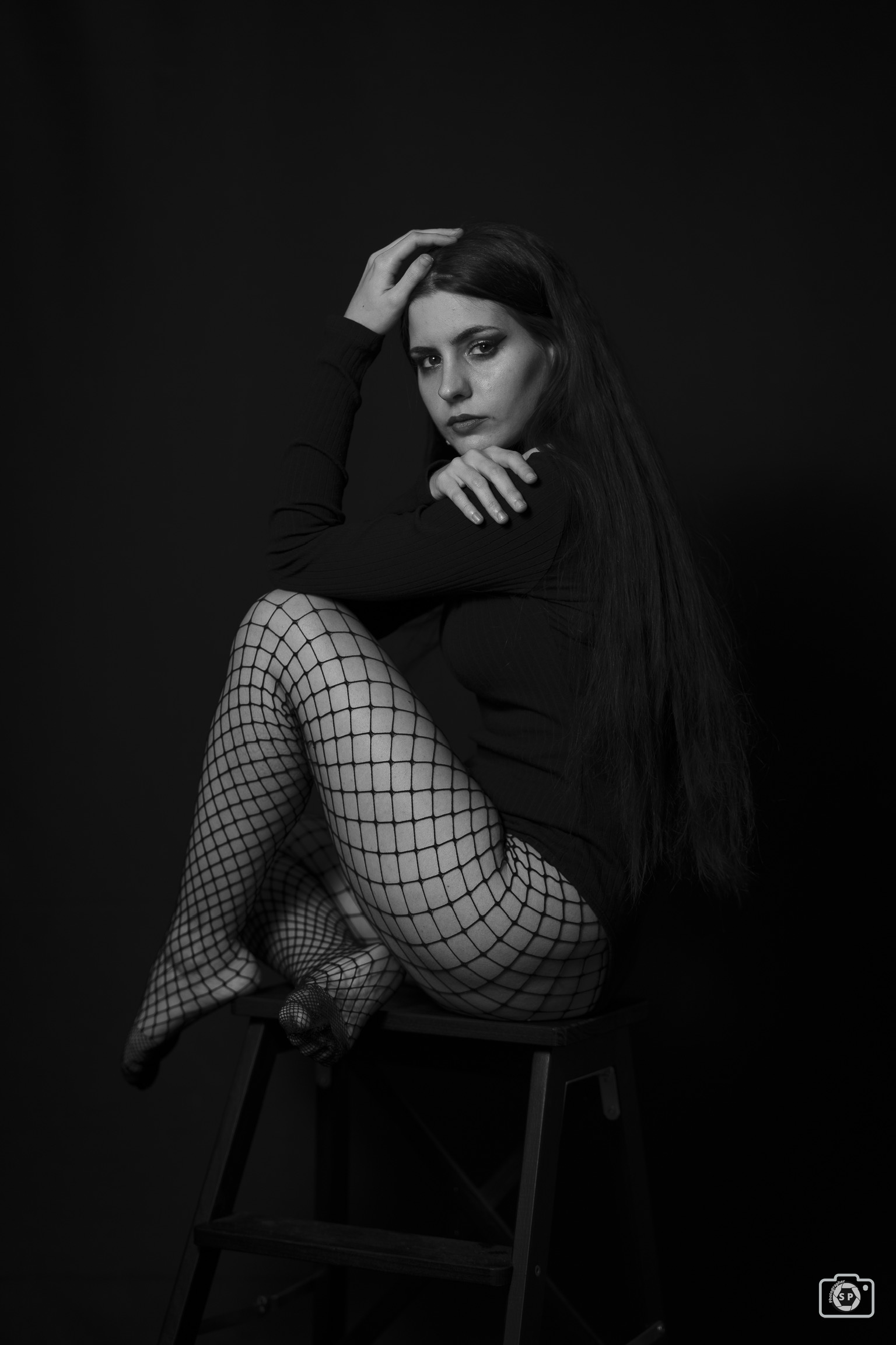 B&W