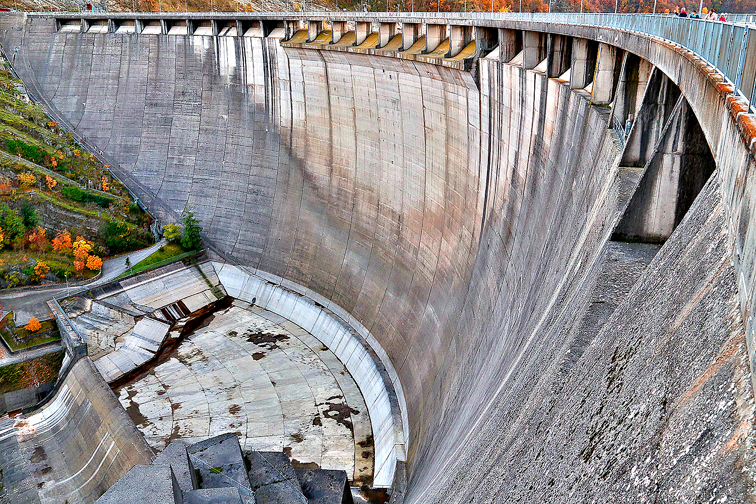 Ridracoli FC Dam - Paramento di Valle H 103 m