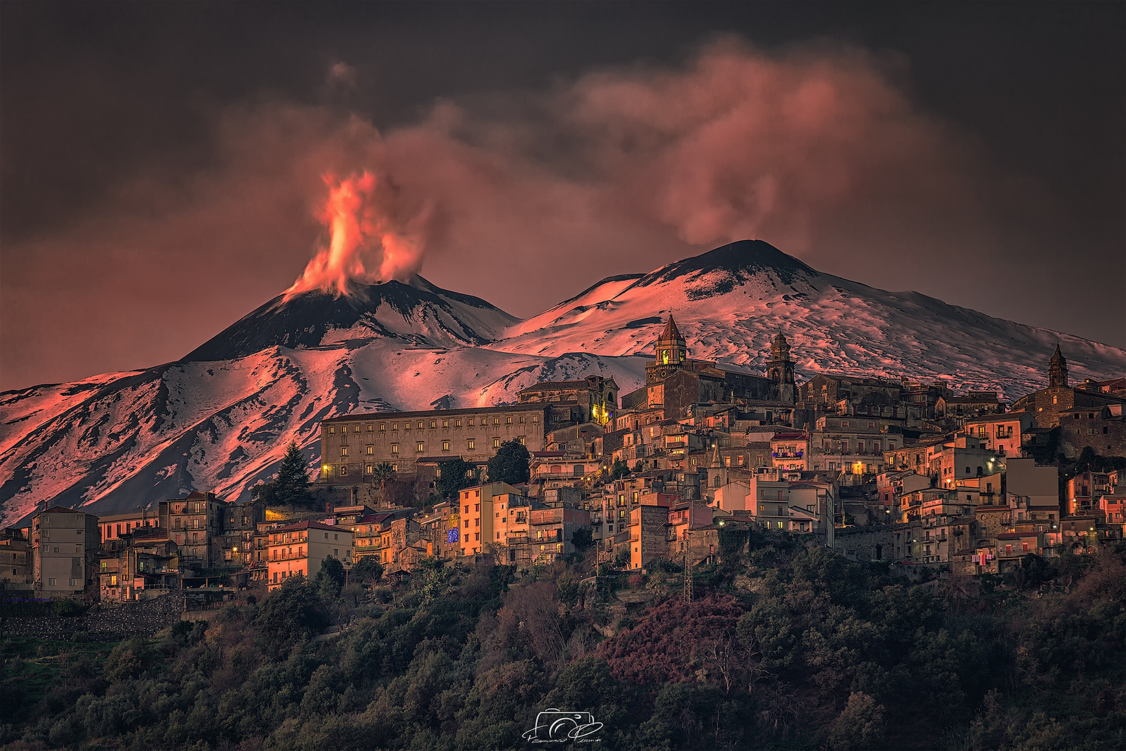 Castiglione di Sicilia all'alba del 2023